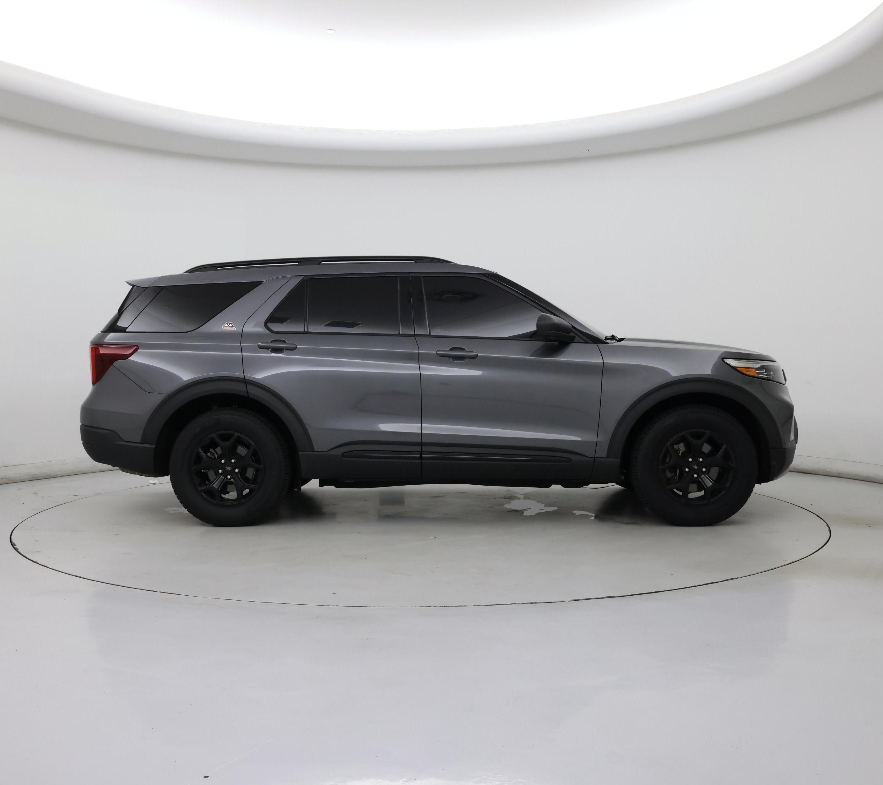 Thumbnail: 2022 Ford Explorer - 7