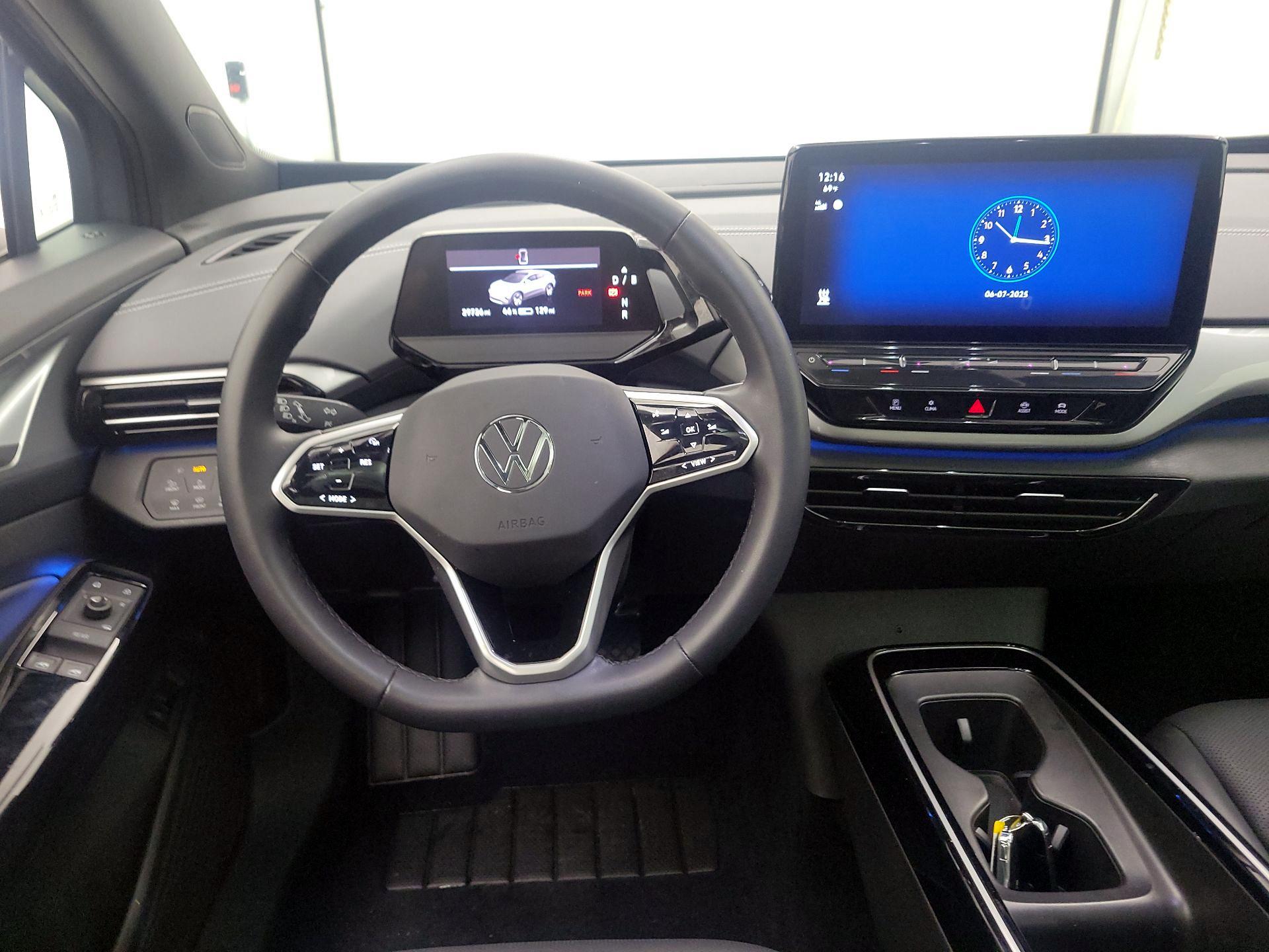 Thumbnail: 2023 Volkswagen ID.4 - 10