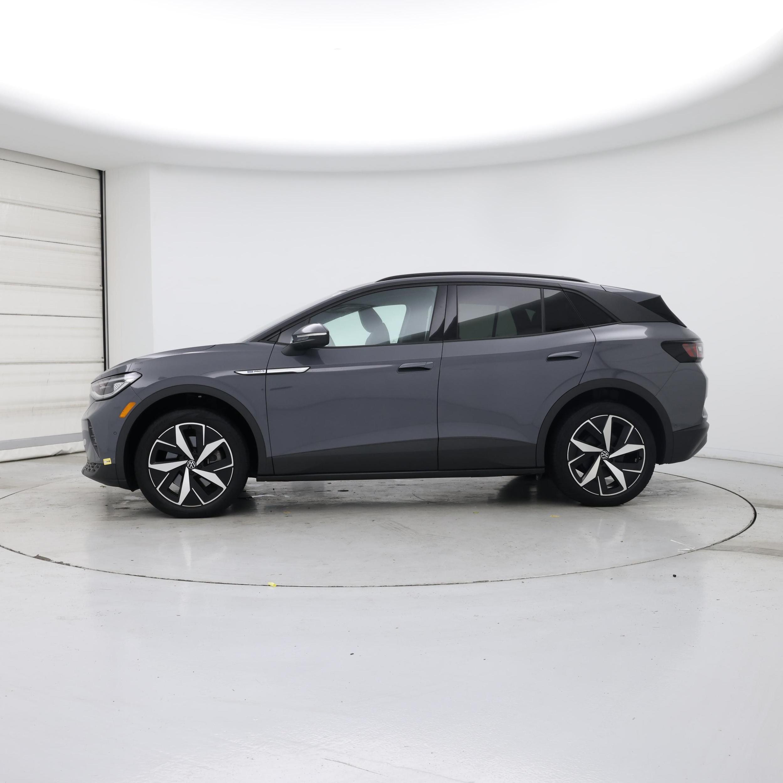 Thumbnail: 2023 Volkswagen ID.4 - 3