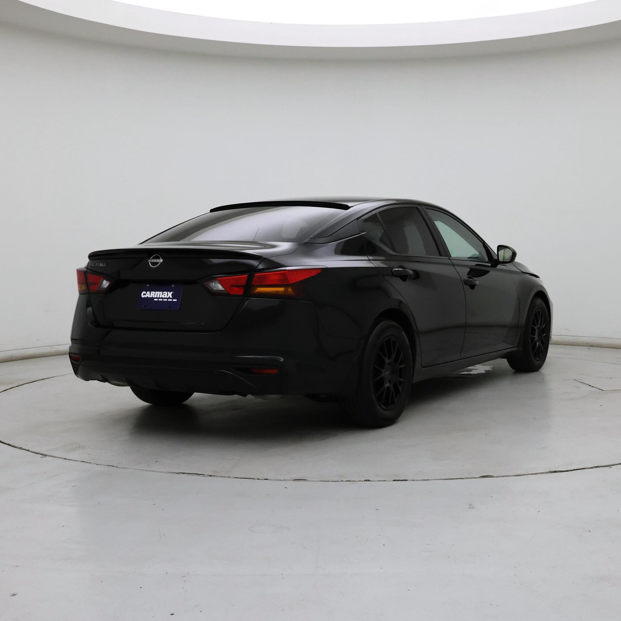 Thumbnail: 2023 Nissan Altima - 8