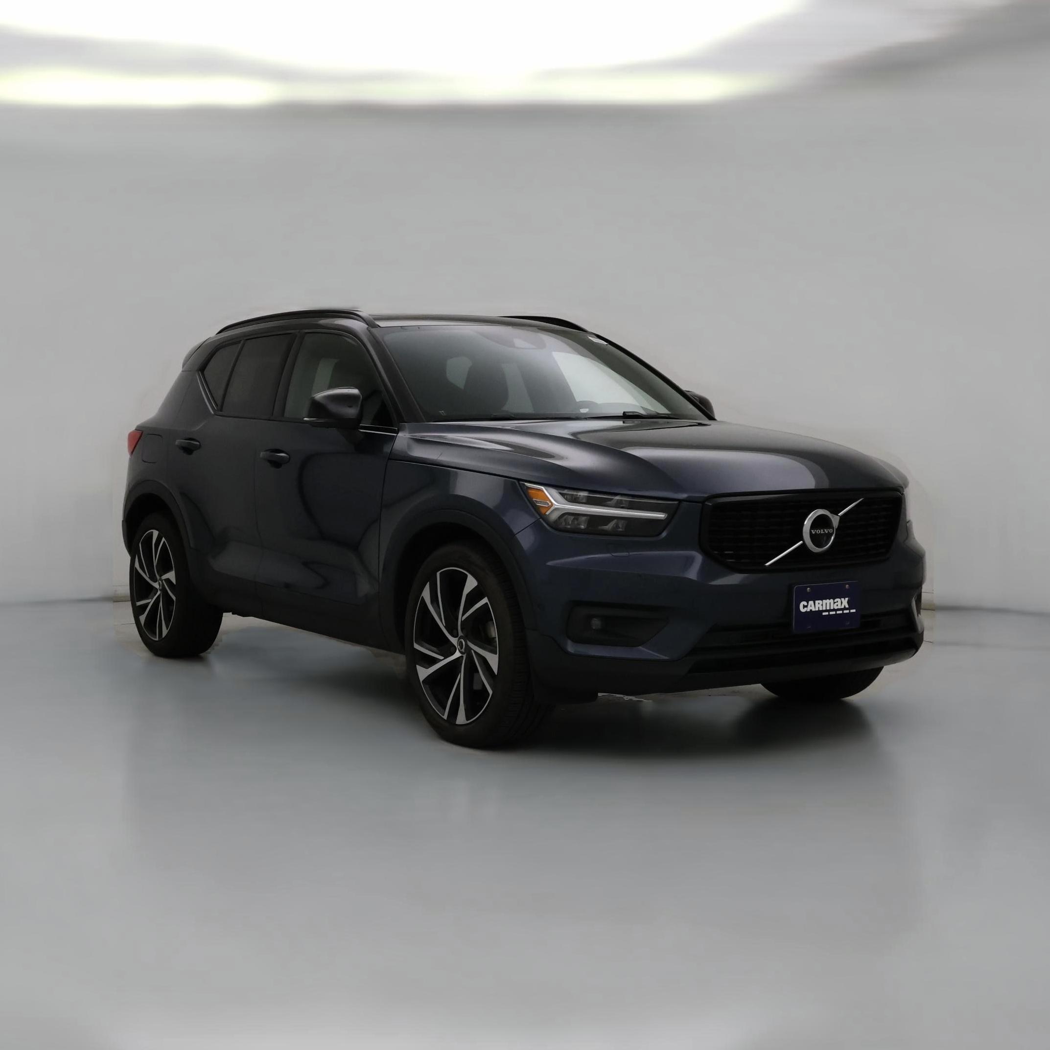 Thumbnail: 2022 Volvo XC40 - 1