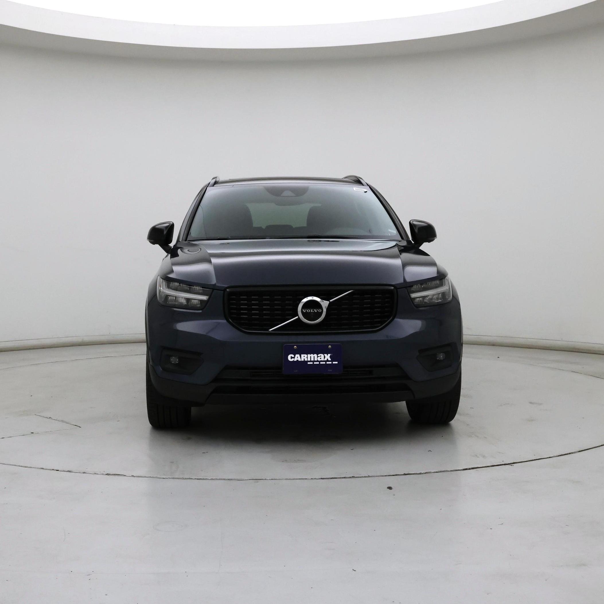 Thumbnail: 2022 Volvo XC40 - 5