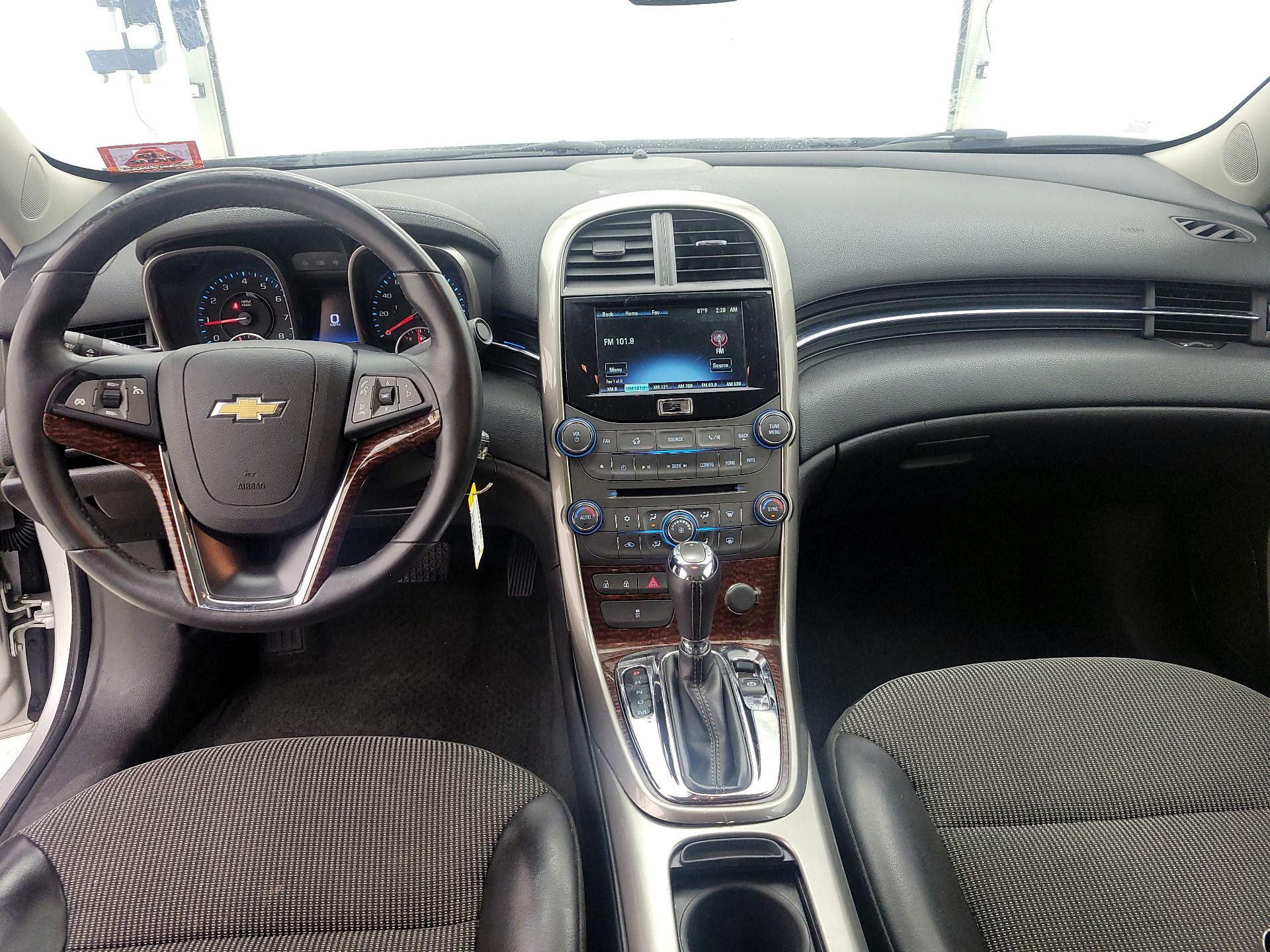 Thumbnail: 2013 Chevrolet Malibu - 9