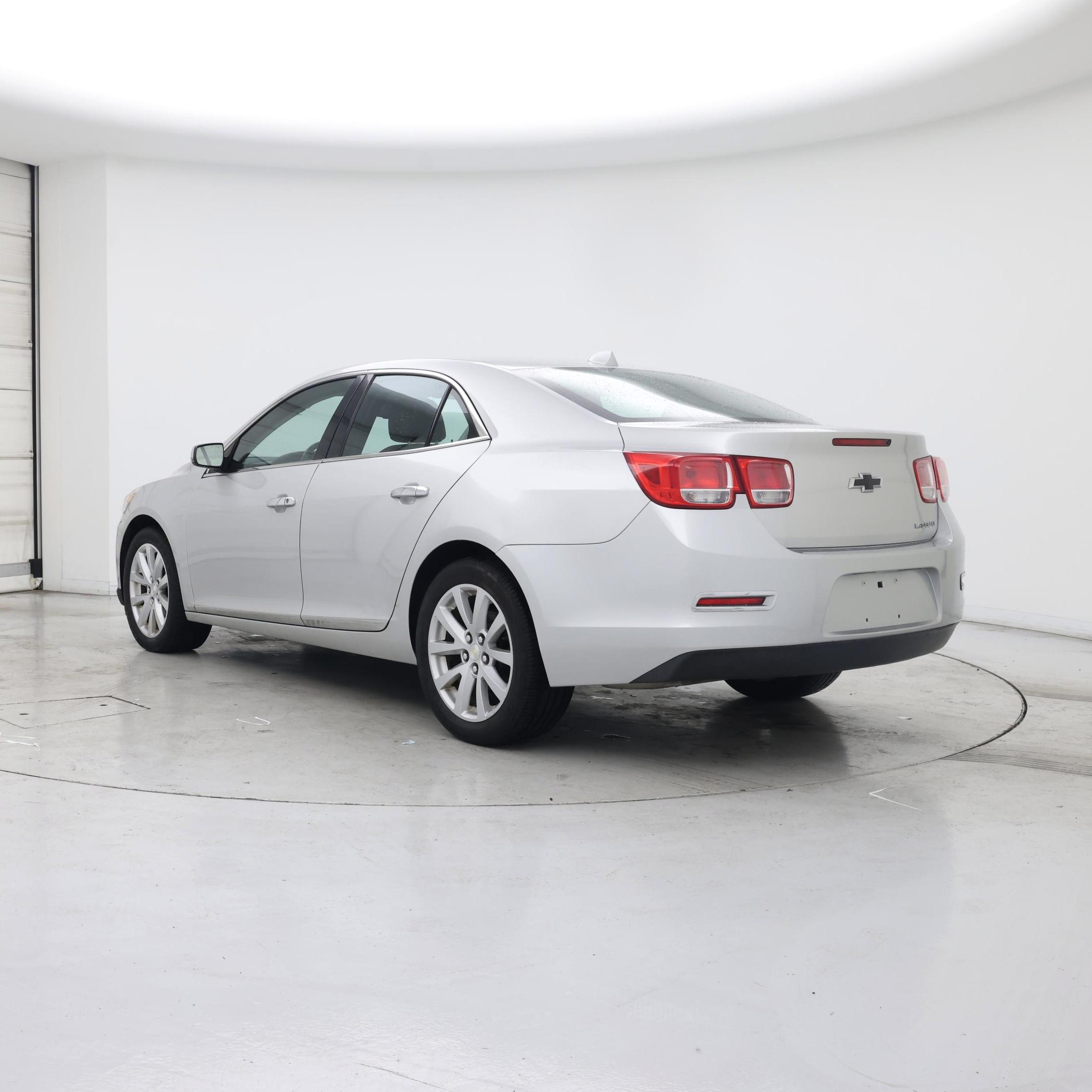 Thumbnail: 2013 Chevrolet Malibu - 2