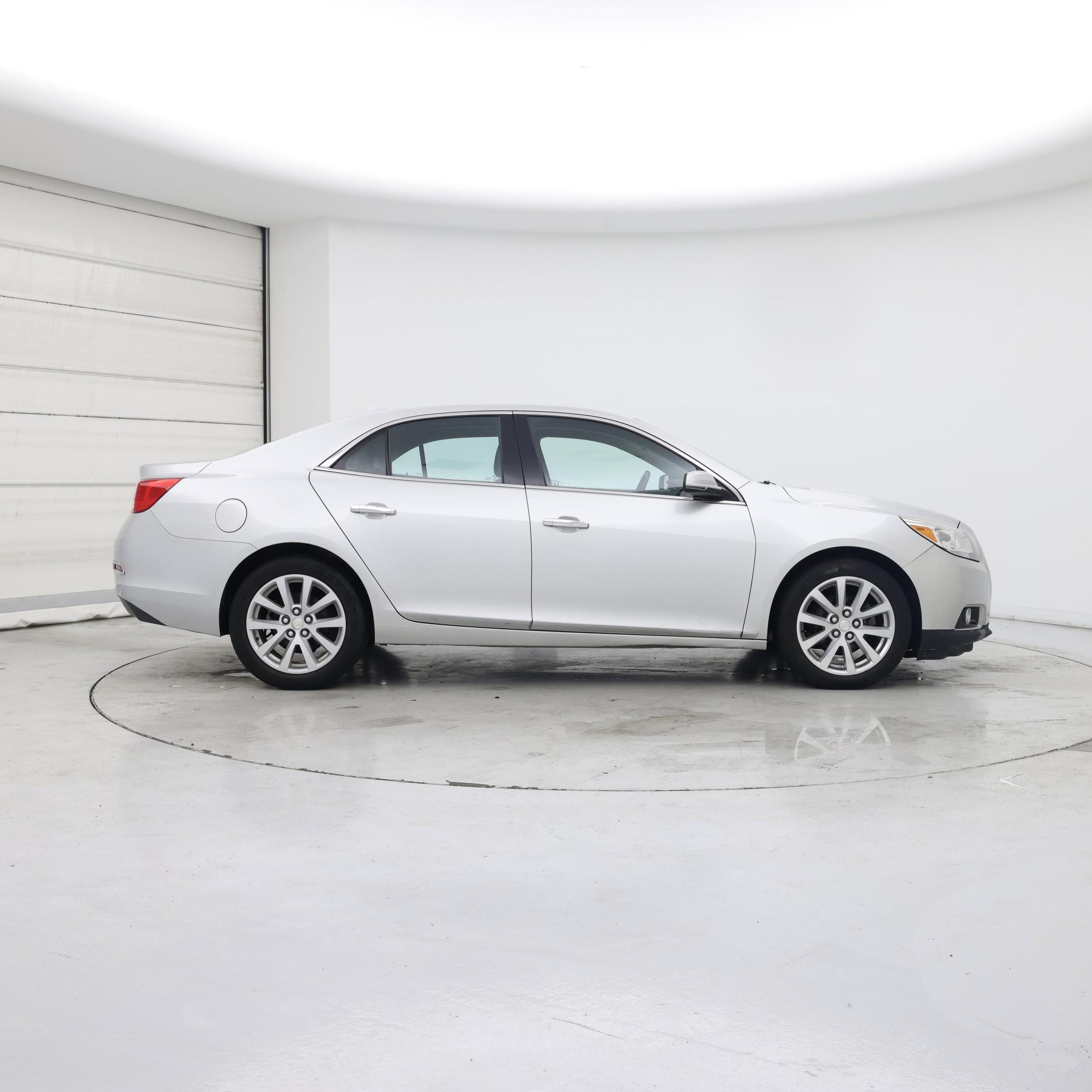 Thumbnail: 2013 Chevrolet Malibu - 7