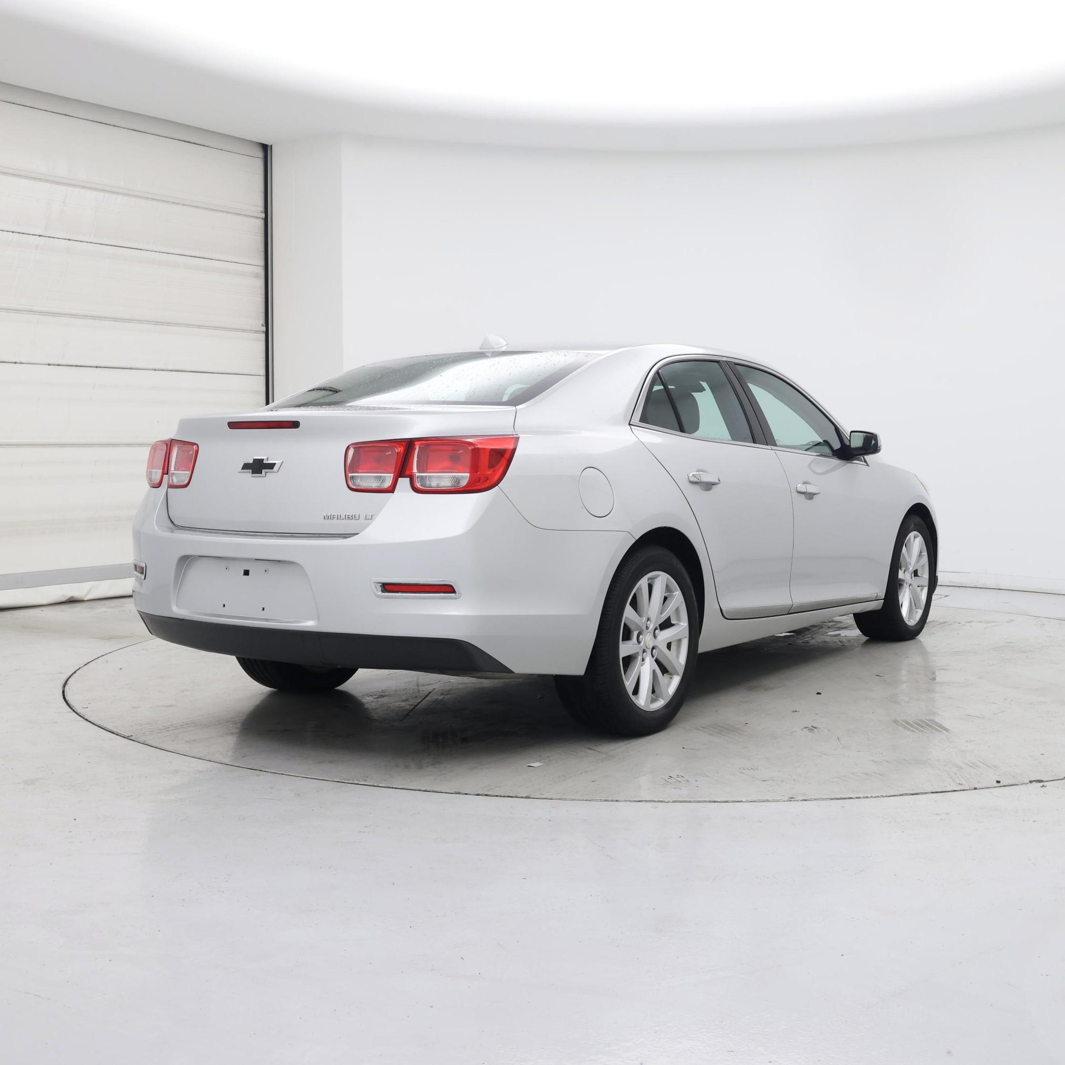 Thumbnail: 2013 Chevrolet Malibu - 8