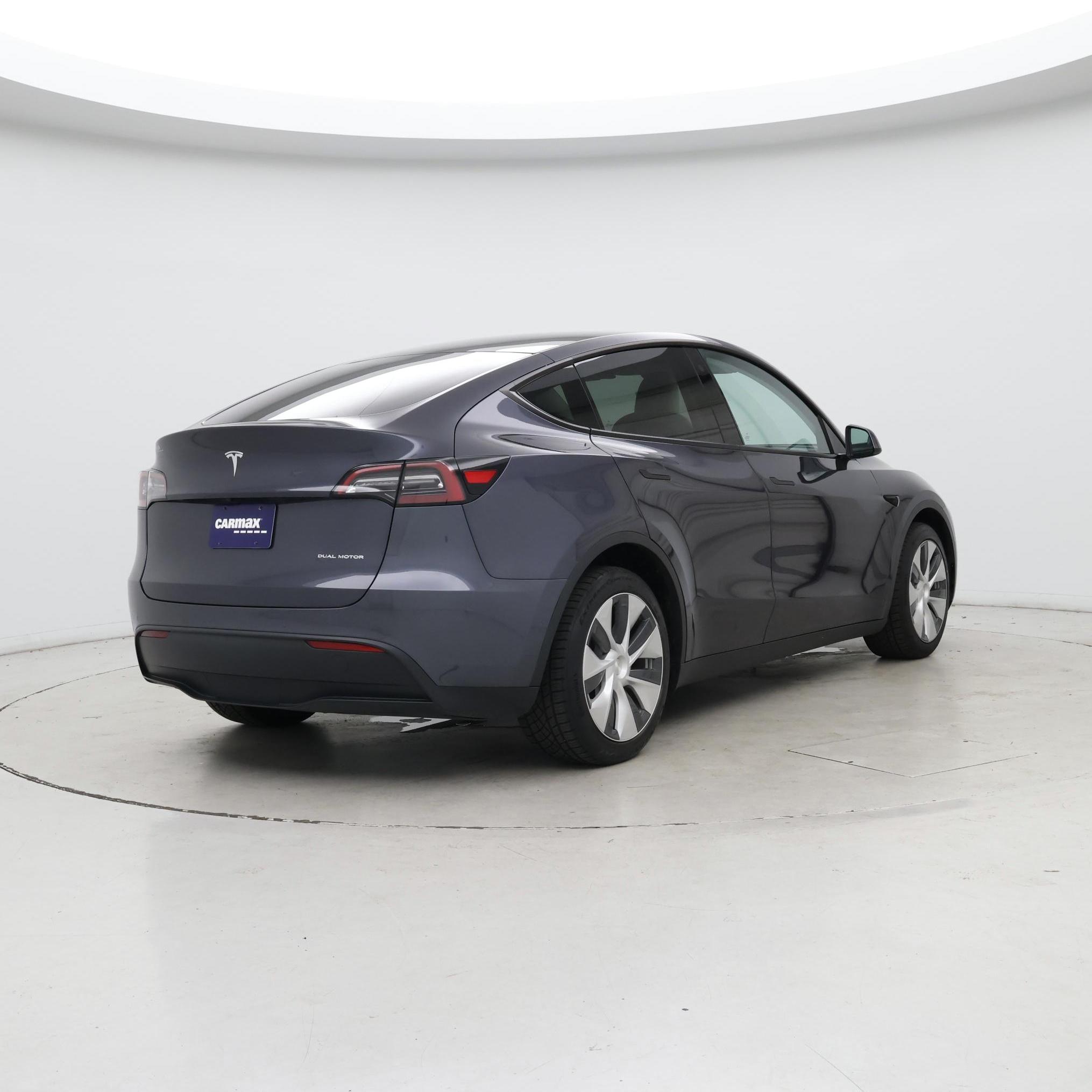 Thumbnail: 2022 Tesla Model Y - 8