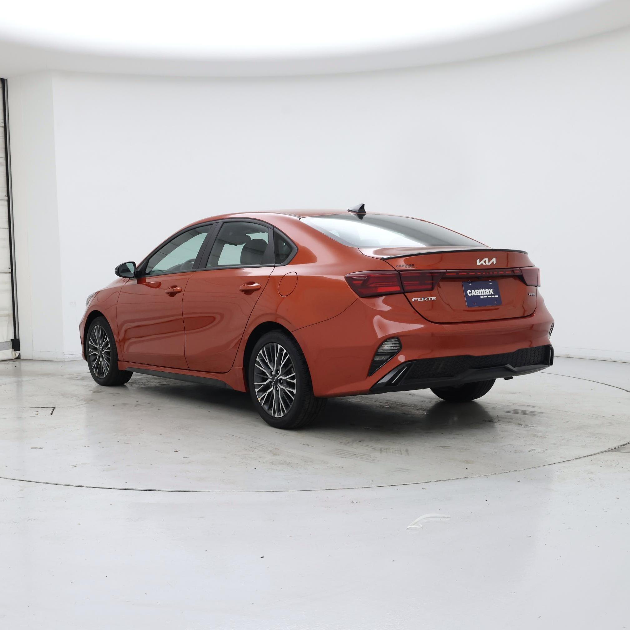 Thumbnail: 2023 Kia Forte - 2