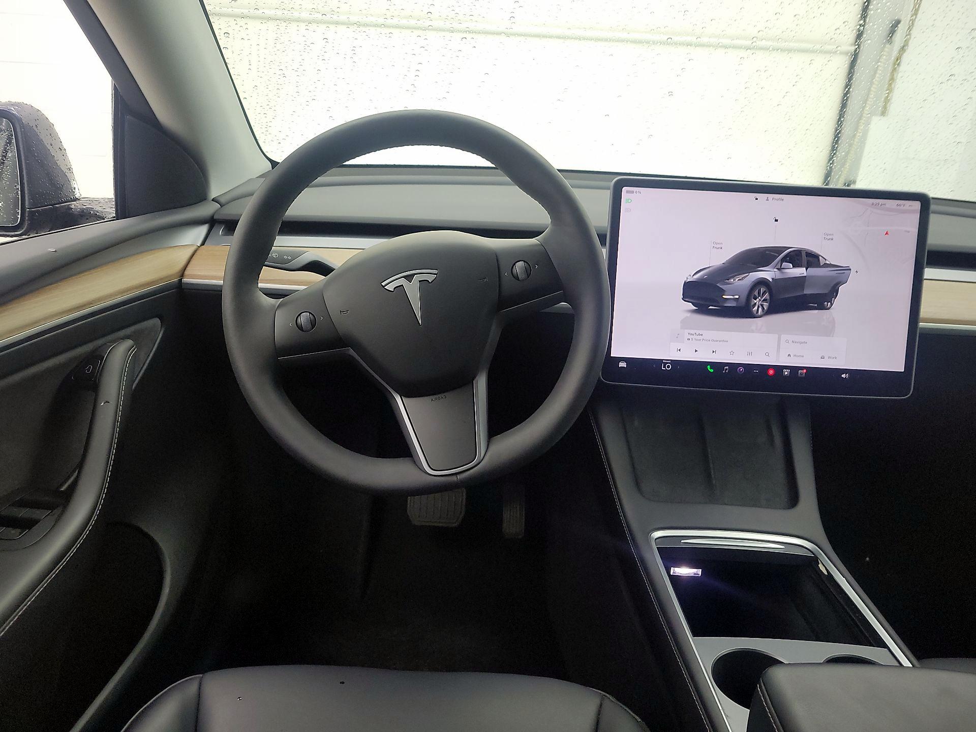 Thumbnail: 2022 Tesla Model Y - 10