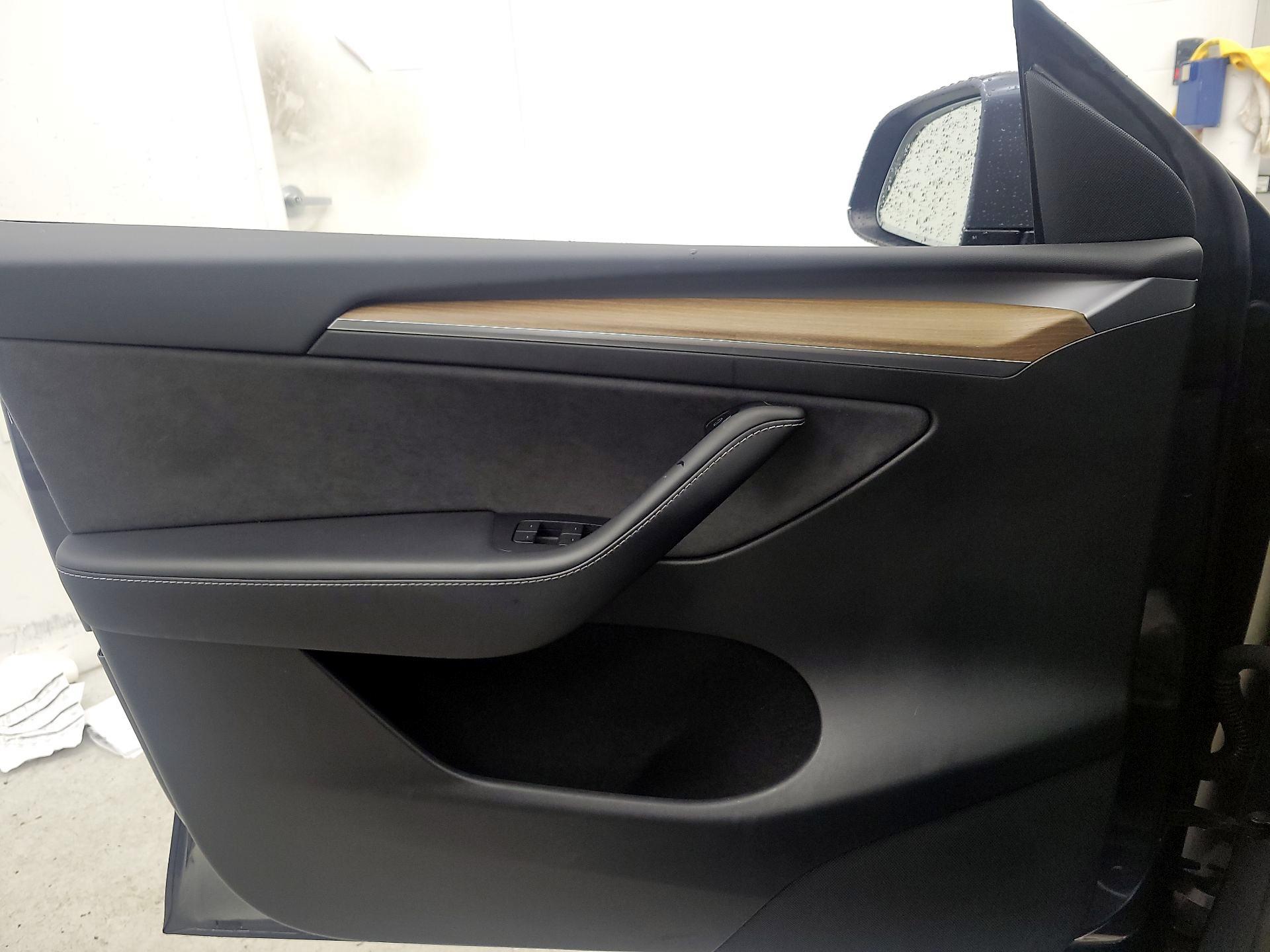 Thumbnail: 2022 Tesla Model Y - 12