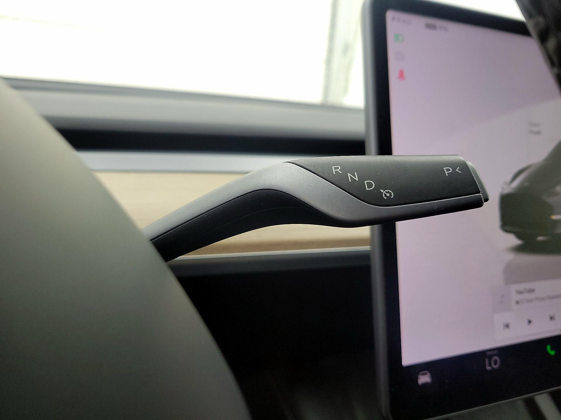 Thumbnail: 2022 Tesla Model Y - 17
