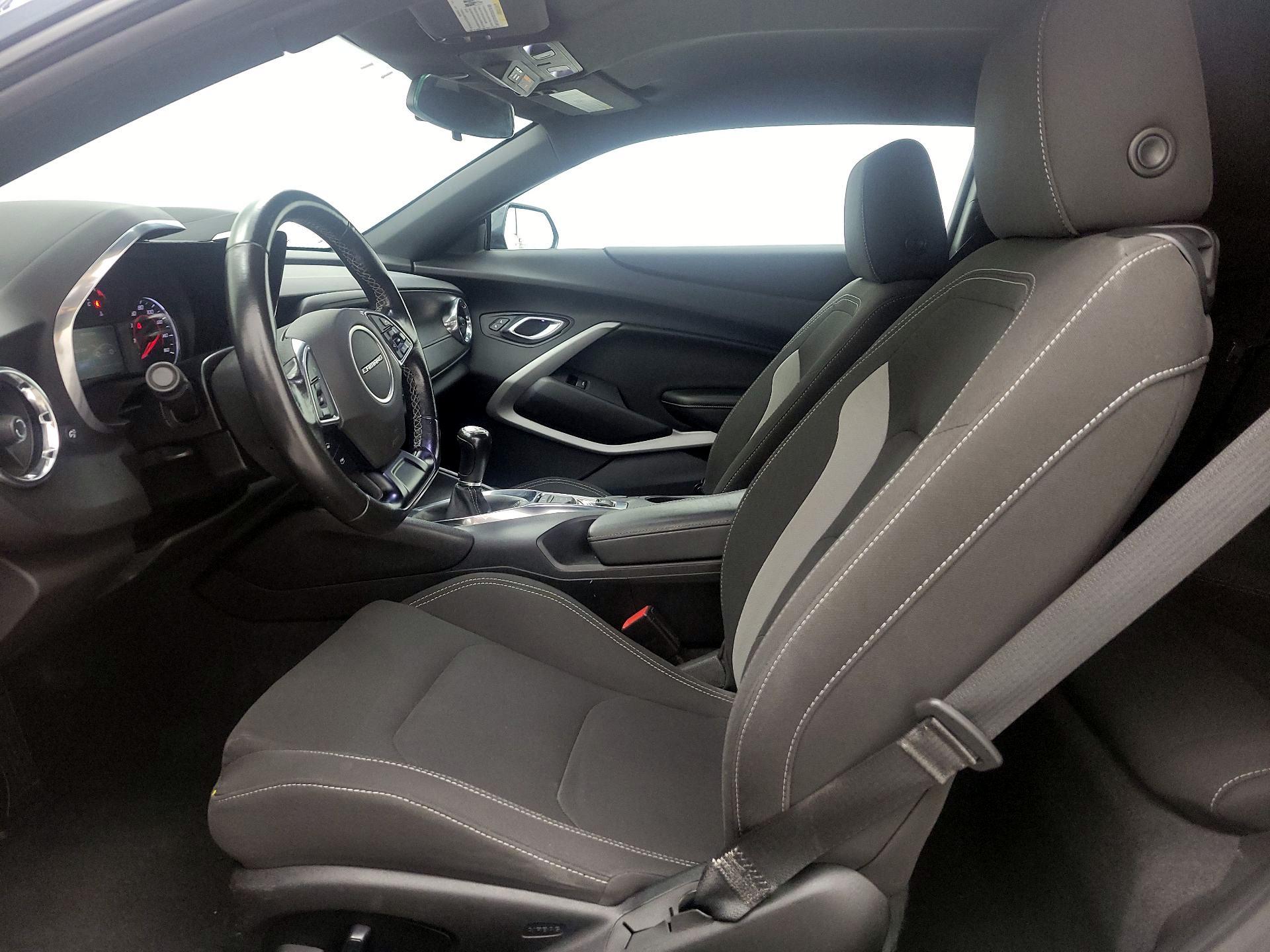 Thumbnail: 2020 Chevrolet Camaro - 11