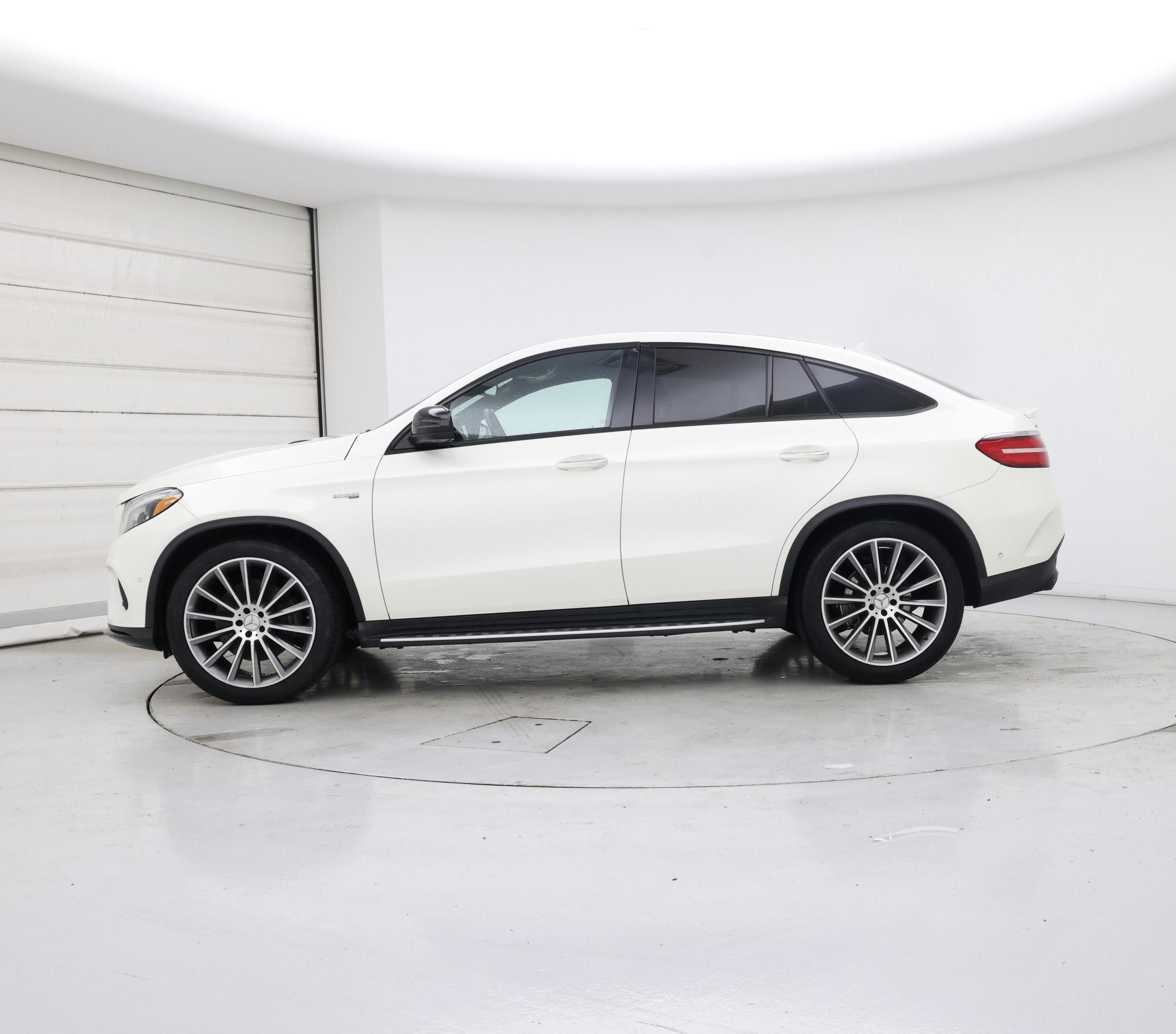 Thumbnail: 2019 Mercedes-Benz GLE - 3
