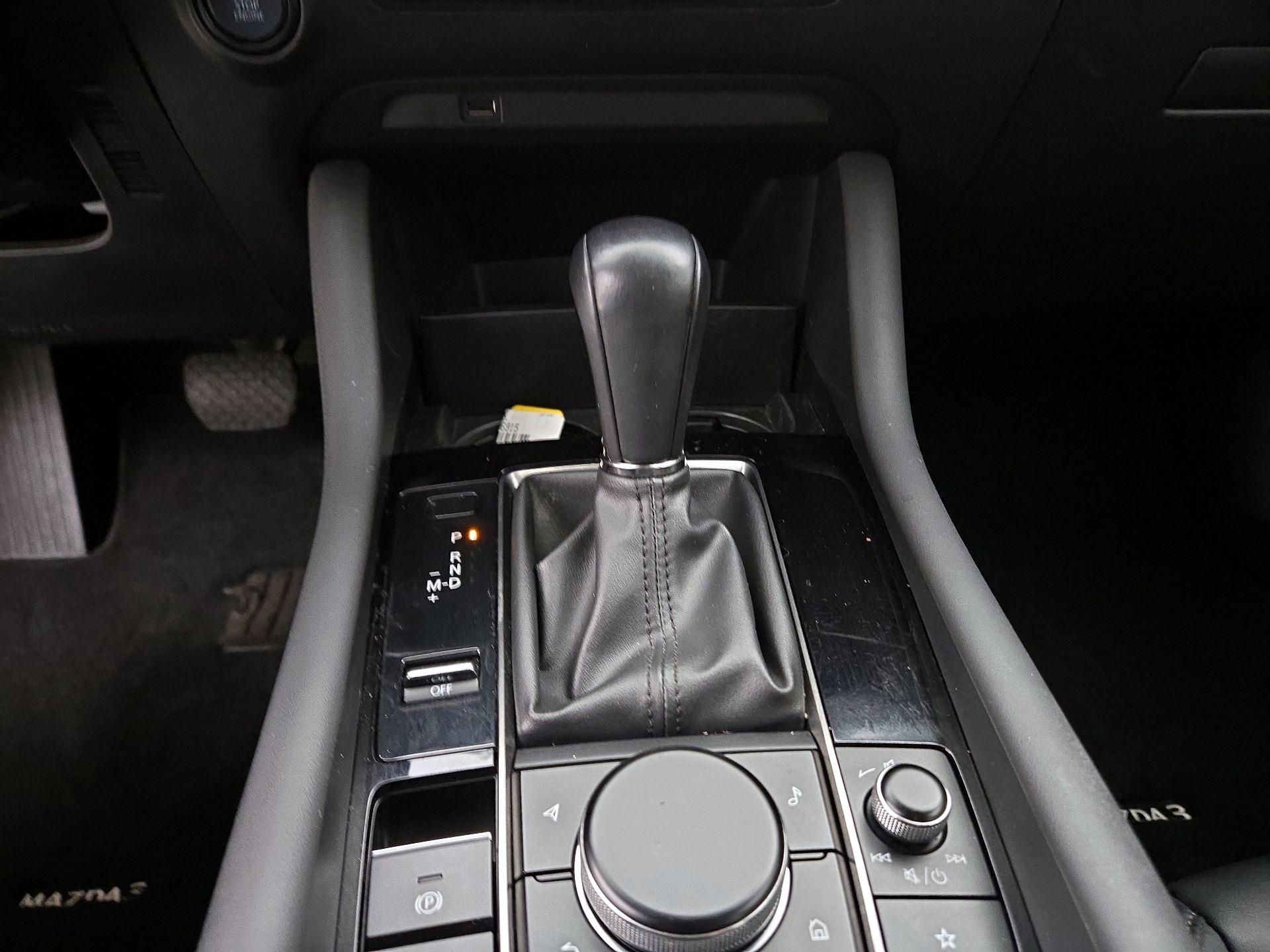 Thumbnail: 2019 Mazda Mazda3 - 17