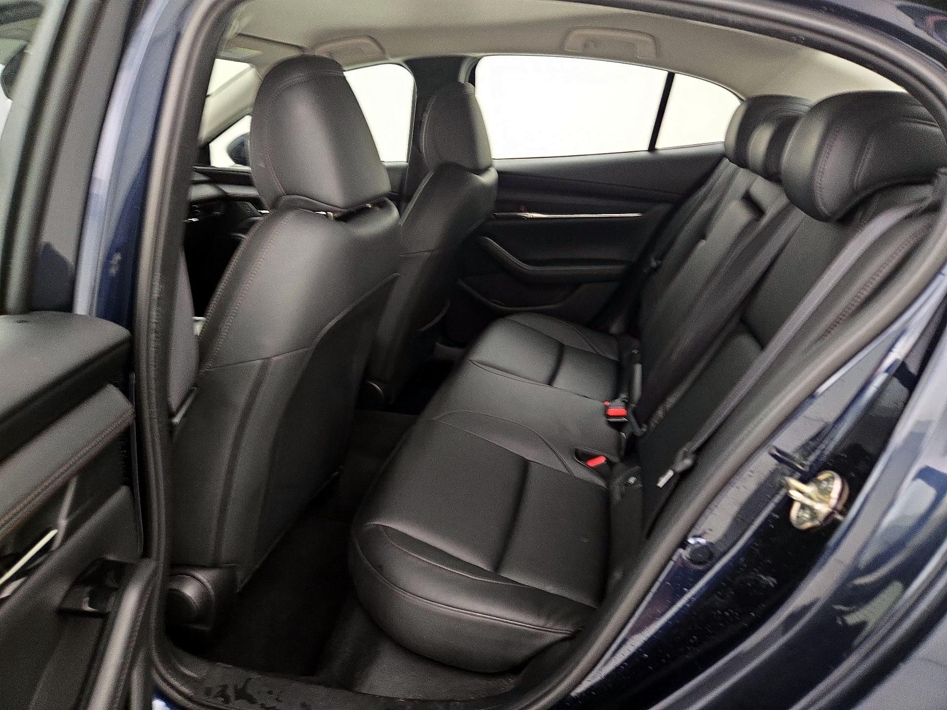 Thumbnail: 2019 Mazda Mazda3 - 19