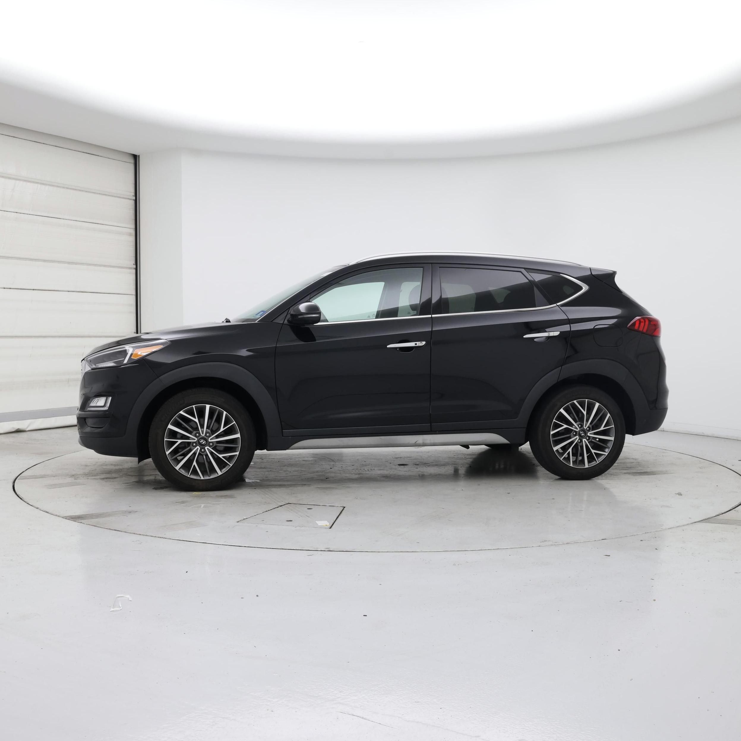 Thumbnail: 2020 Hyundai Tucson - 3