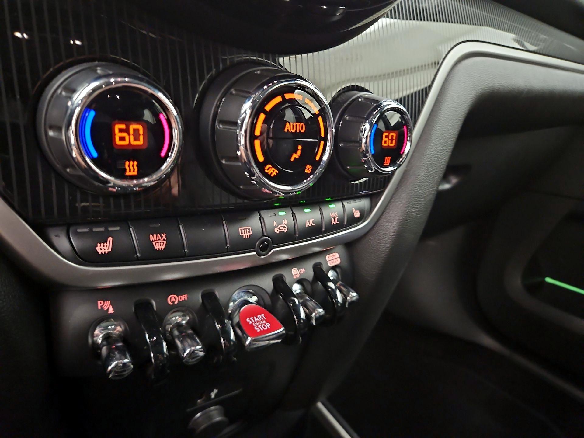 Thumbnail: 2021 MINI Cooper Countryman - 16