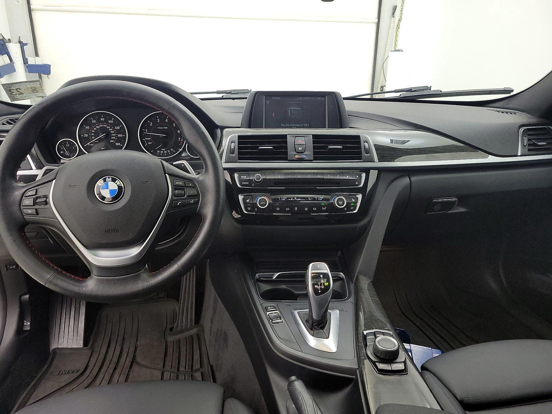 Thumbnail: 2018 BMW 3 Series - 9