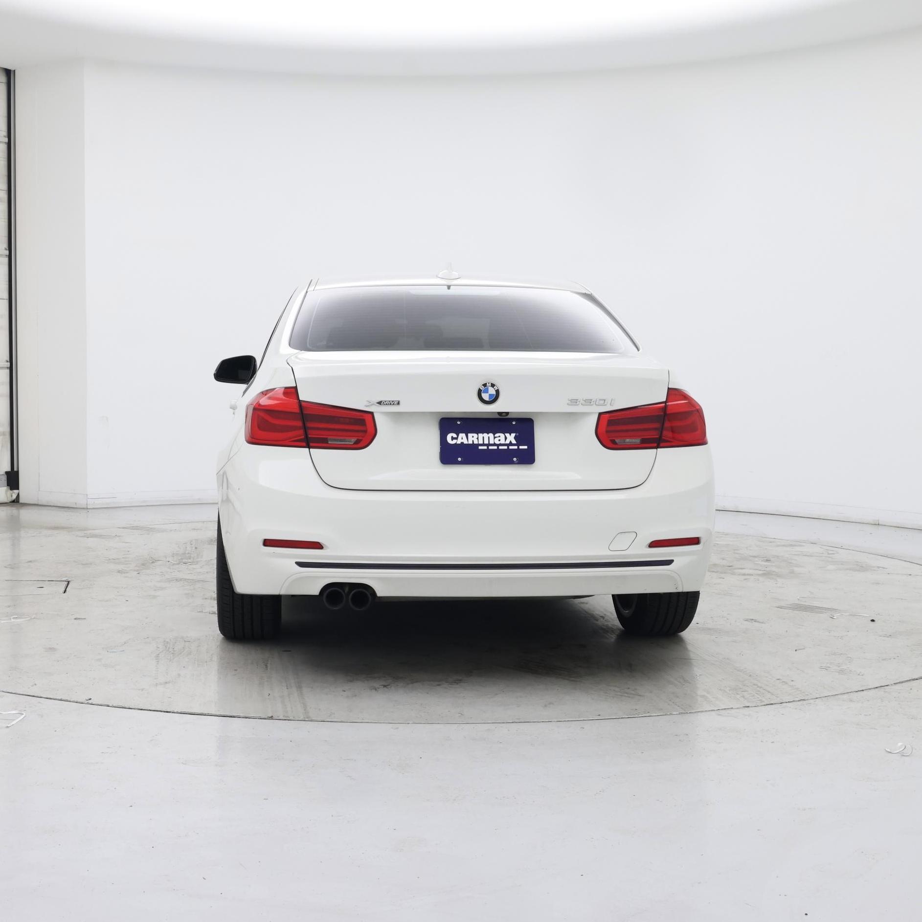 Thumbnail: 2018 BMW 3 Series - 6