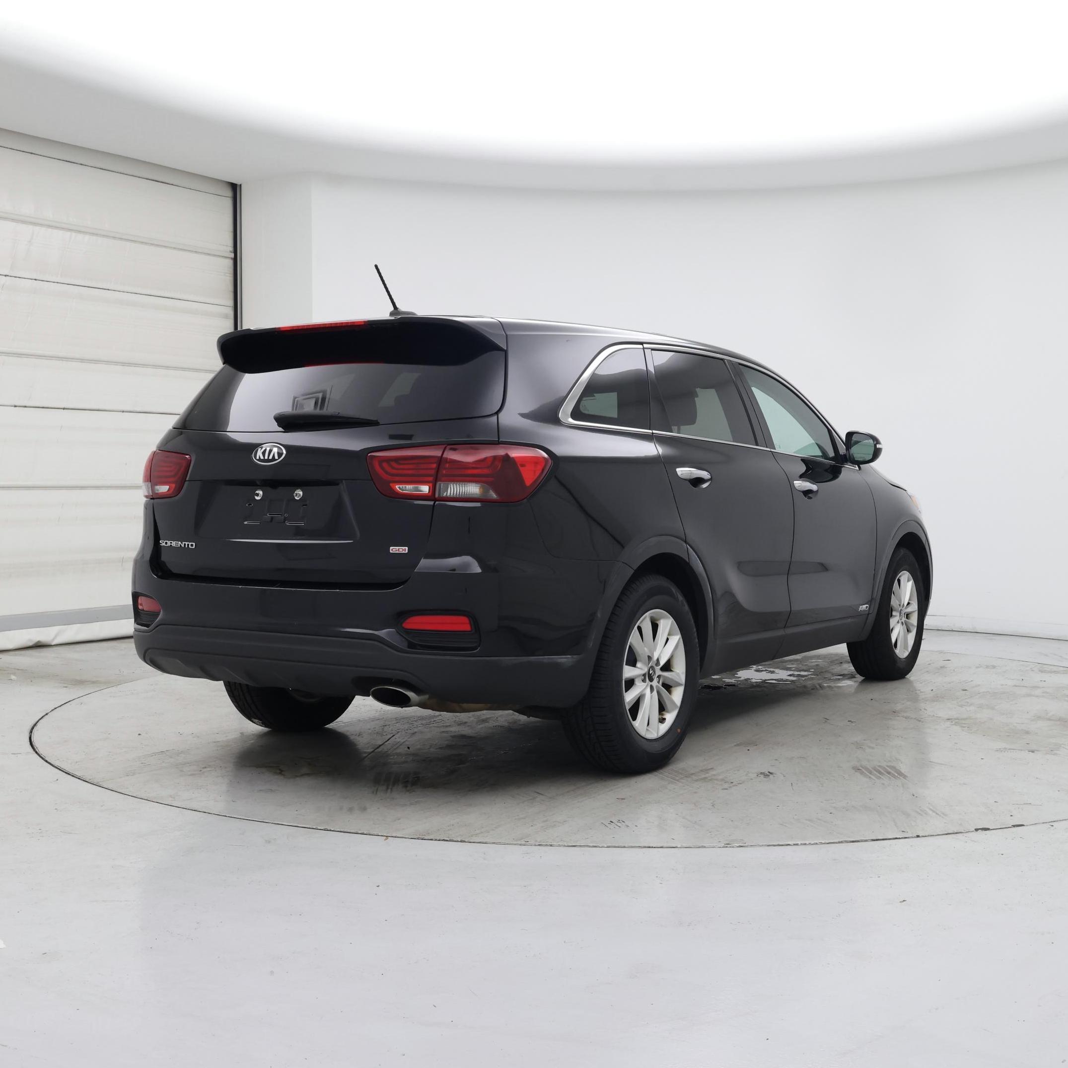 Thumbnail: 2019 Kia Sorento - 8