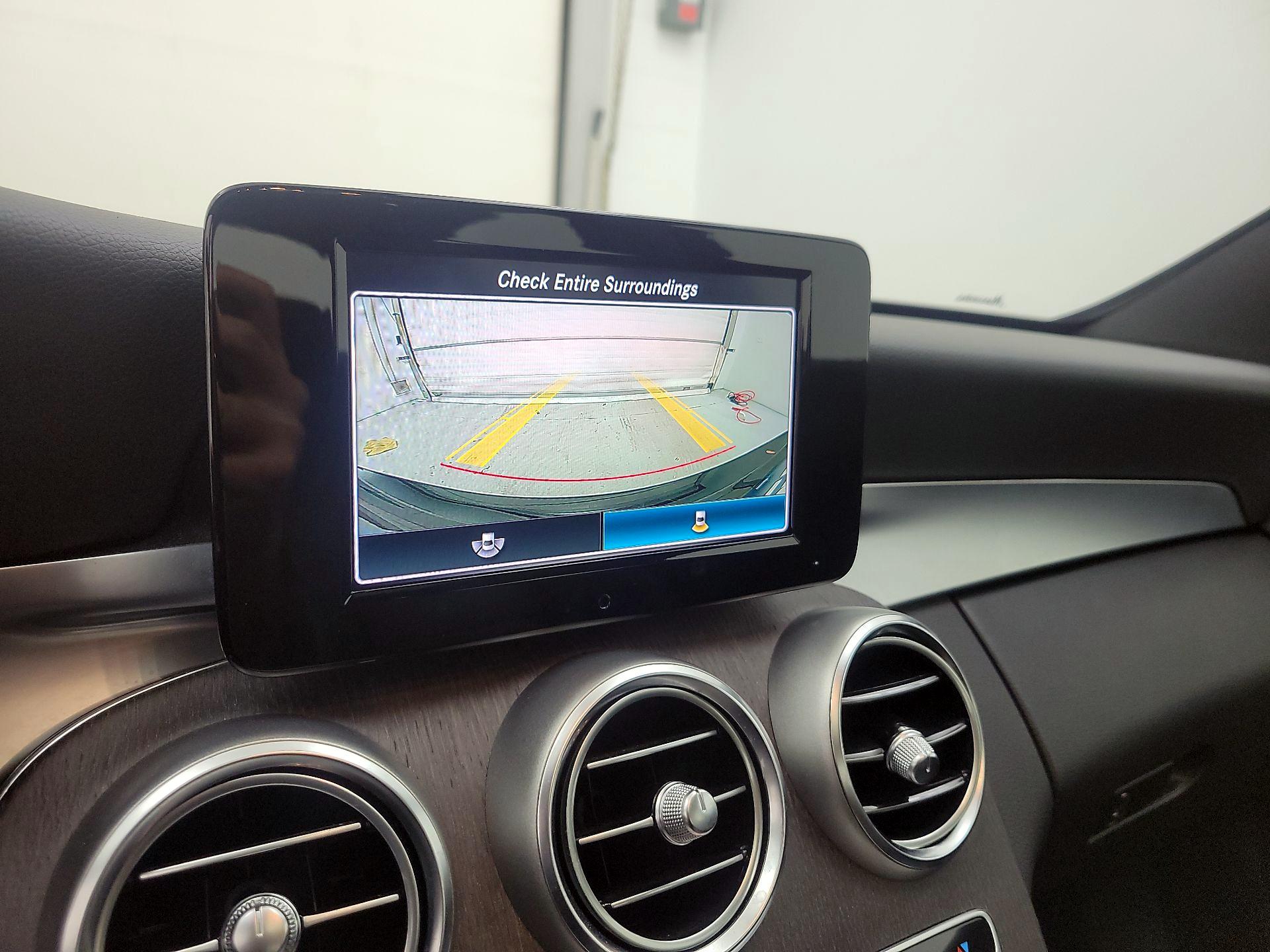 Thumbnail: 2019 Mercedes-Benz C-Class - 14