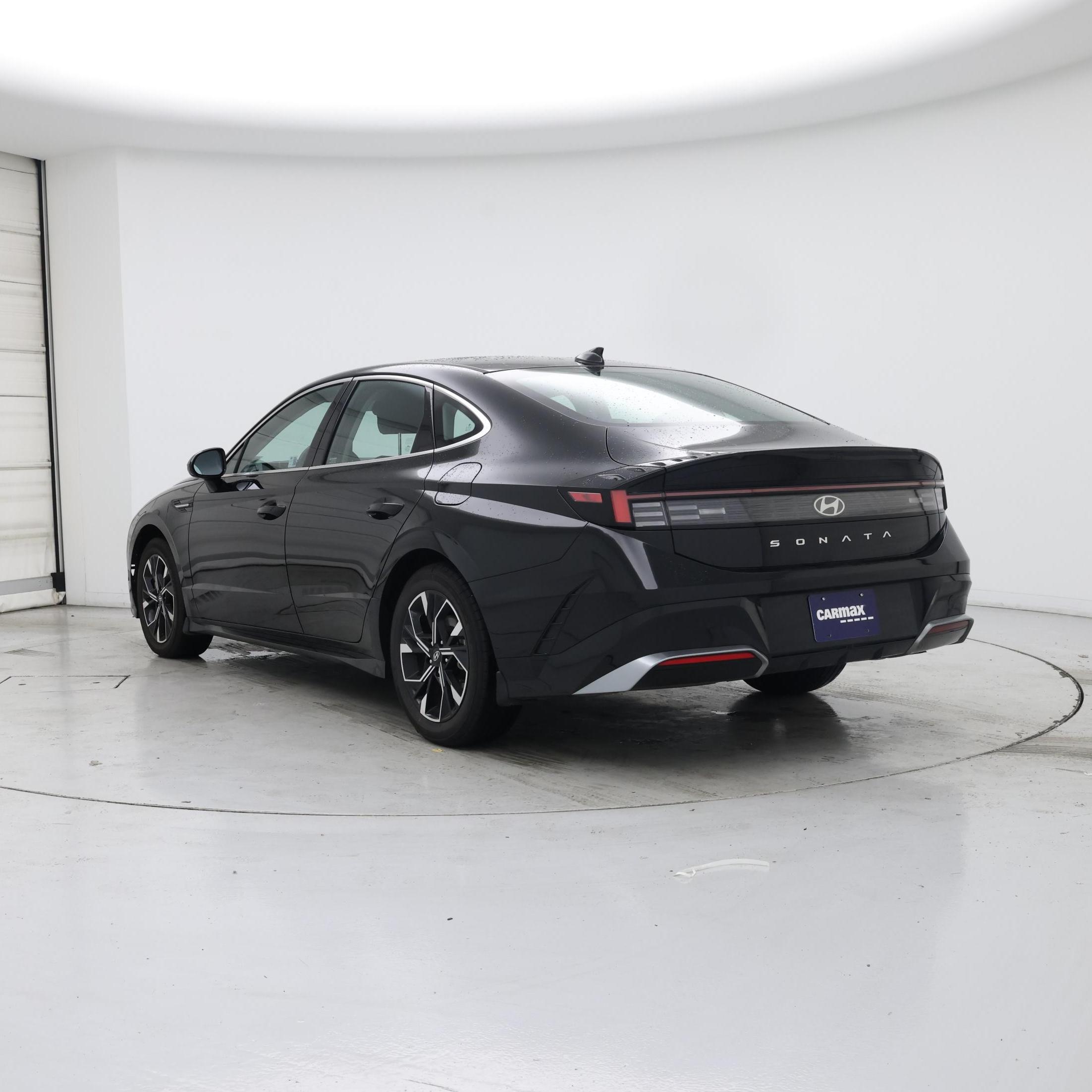 Thumbnail: 2024 Hyundai Sonata - 2