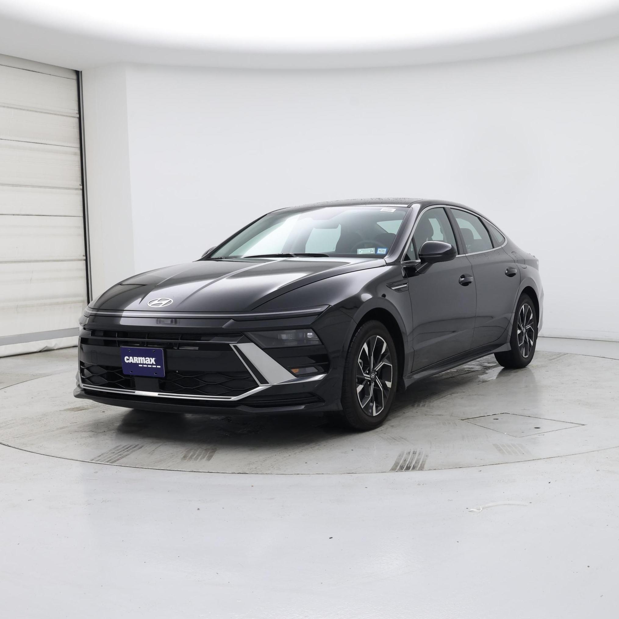 Thumbnail: 2024 Hyundai Sonata - 4