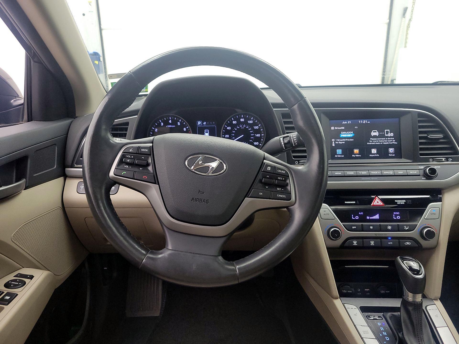 Thumbnail: 2018 Hyundai Elantra - 10