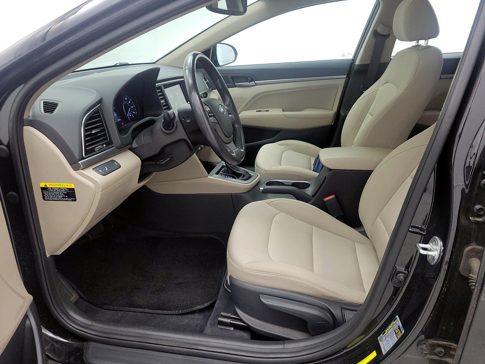 Thumbnail: 2018 Hyundai Elantra - 11