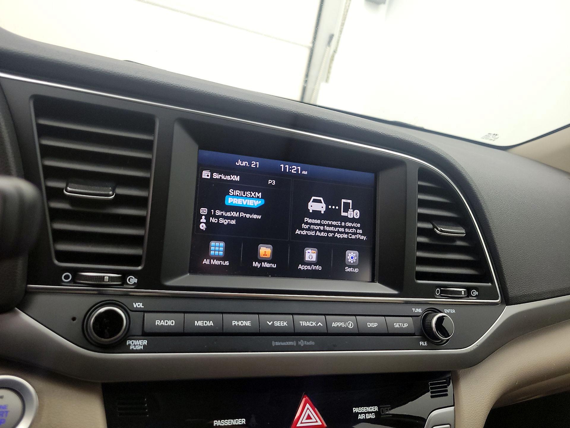 Thumbnail: 2018 Hyundai Elantra - 15