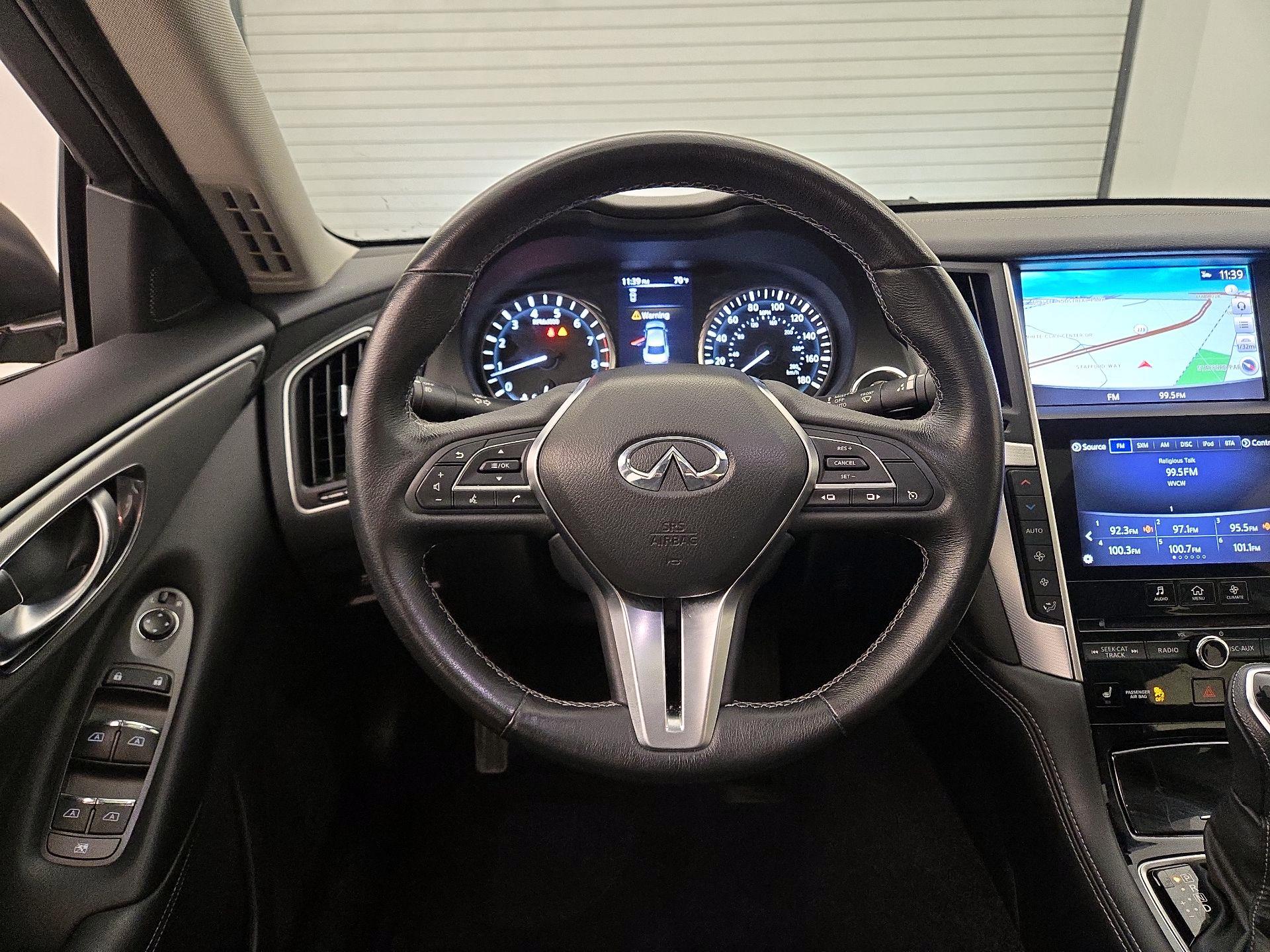 Thumbnail: 2019 INFINITI Q50 - 10