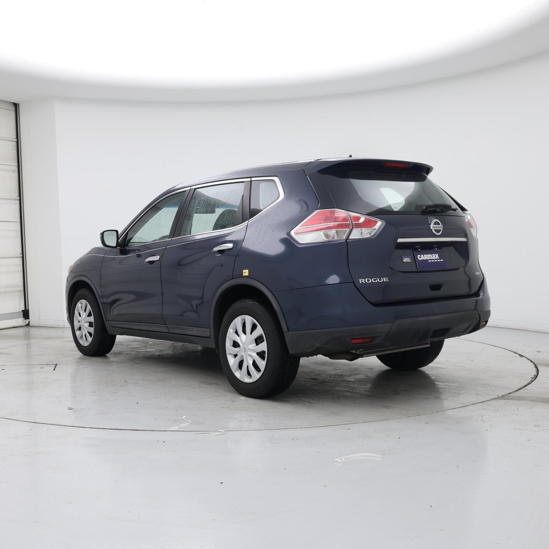 Thumbnail: 2015 Nissan Rogue - 2