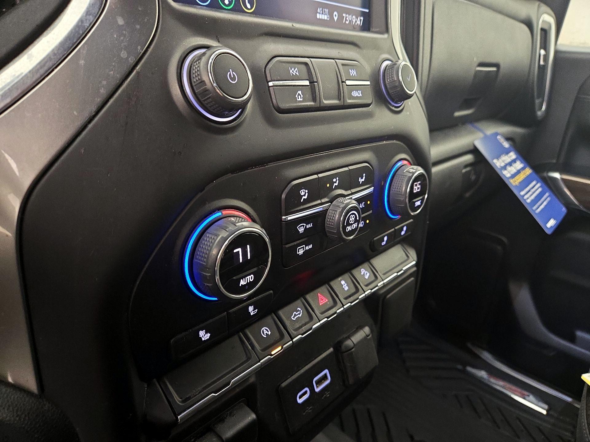Thumbnail: 2022 Chevrolet Silverado 1500 - 16