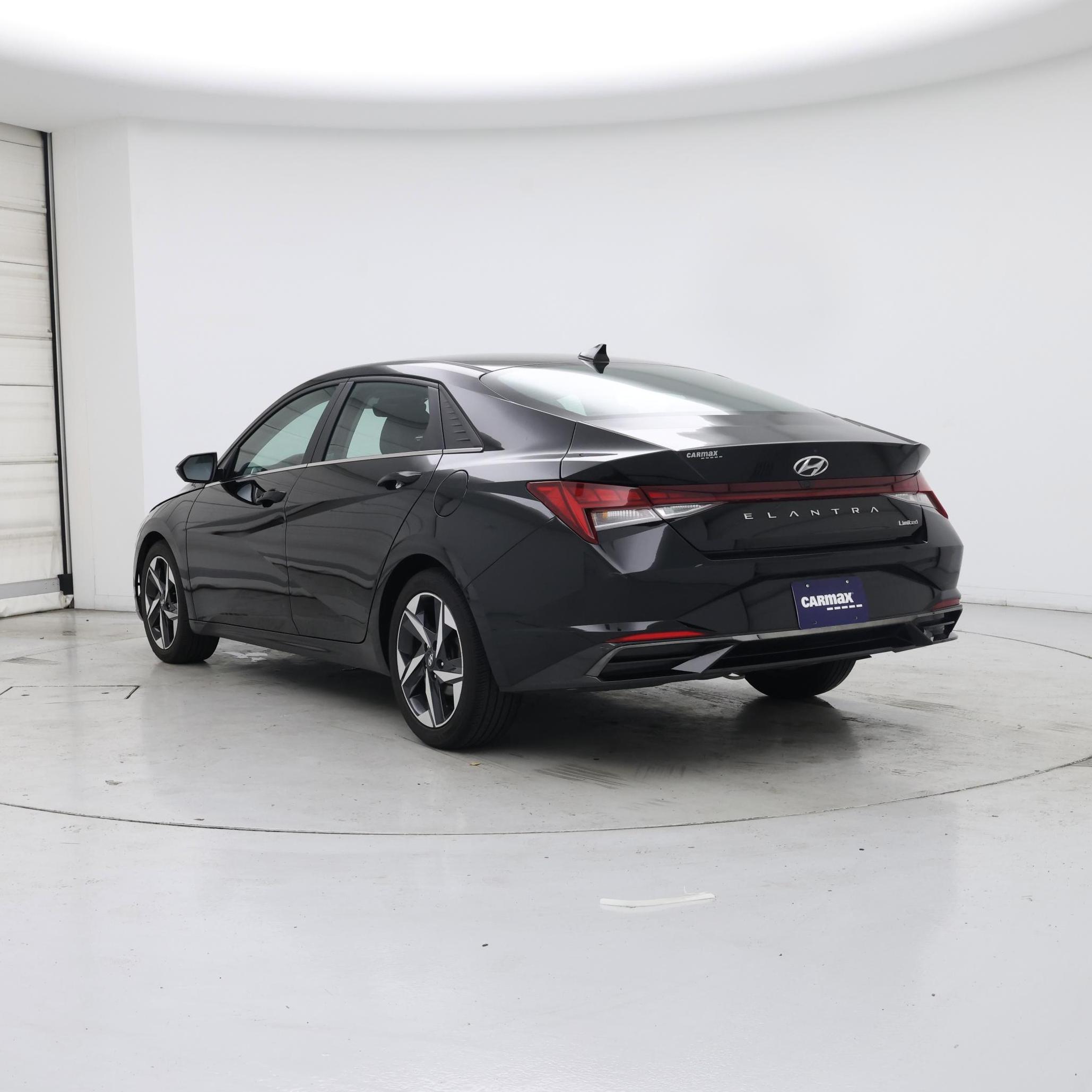 Thumbnail: 2021 Hyundai Elantra - 2