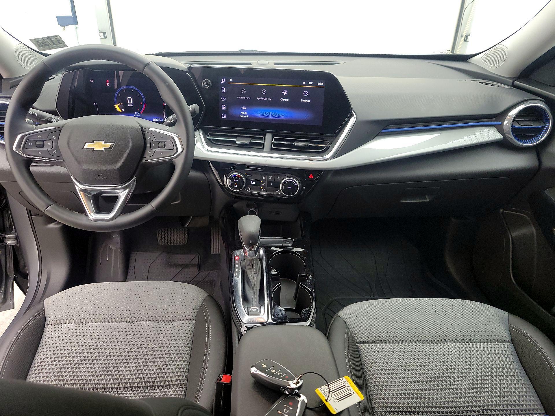 Thumbnail: 2024 Chevrolet Trax - 9