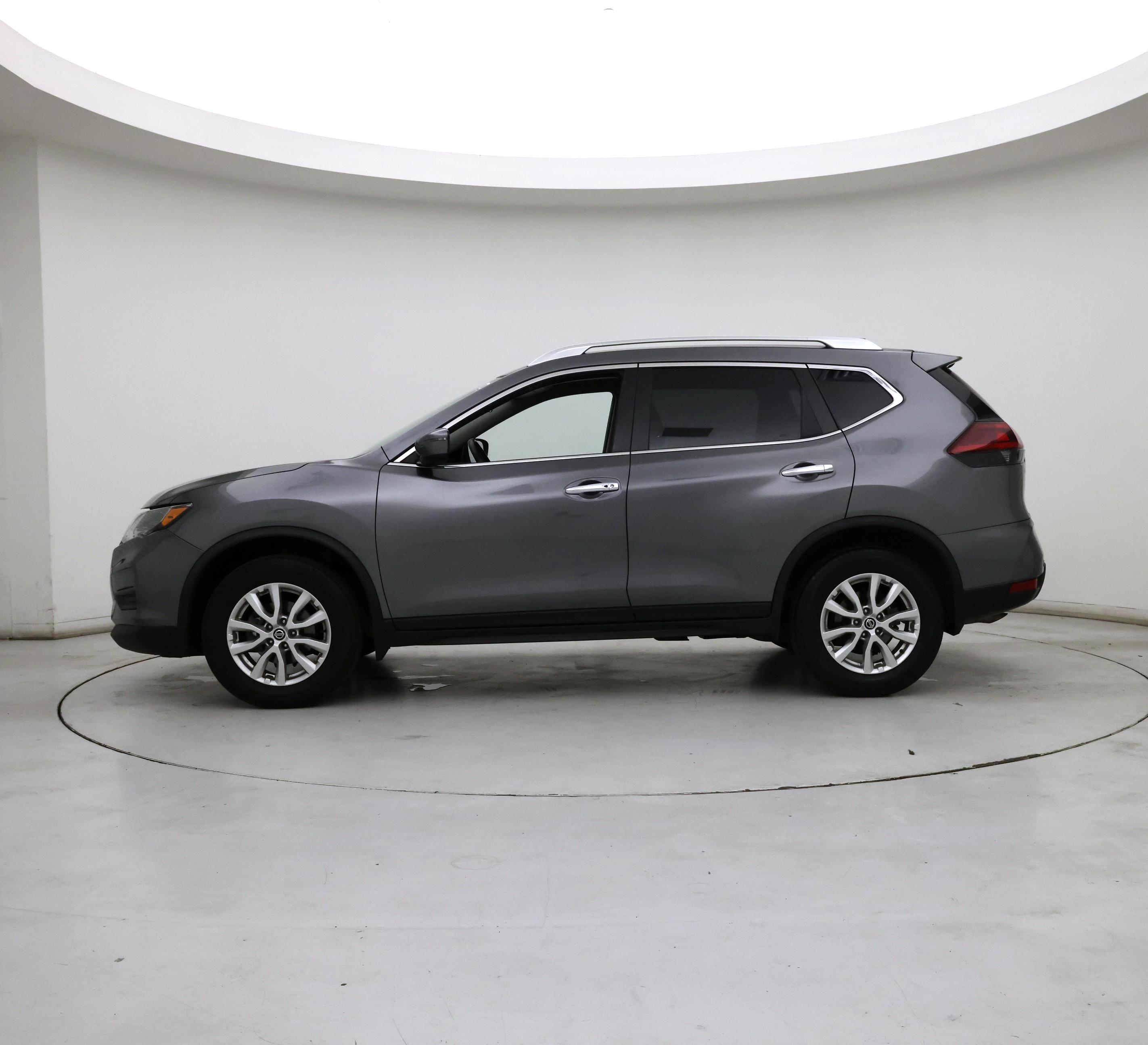 Thumbnail: 2020 Nissan Rogue - 3
