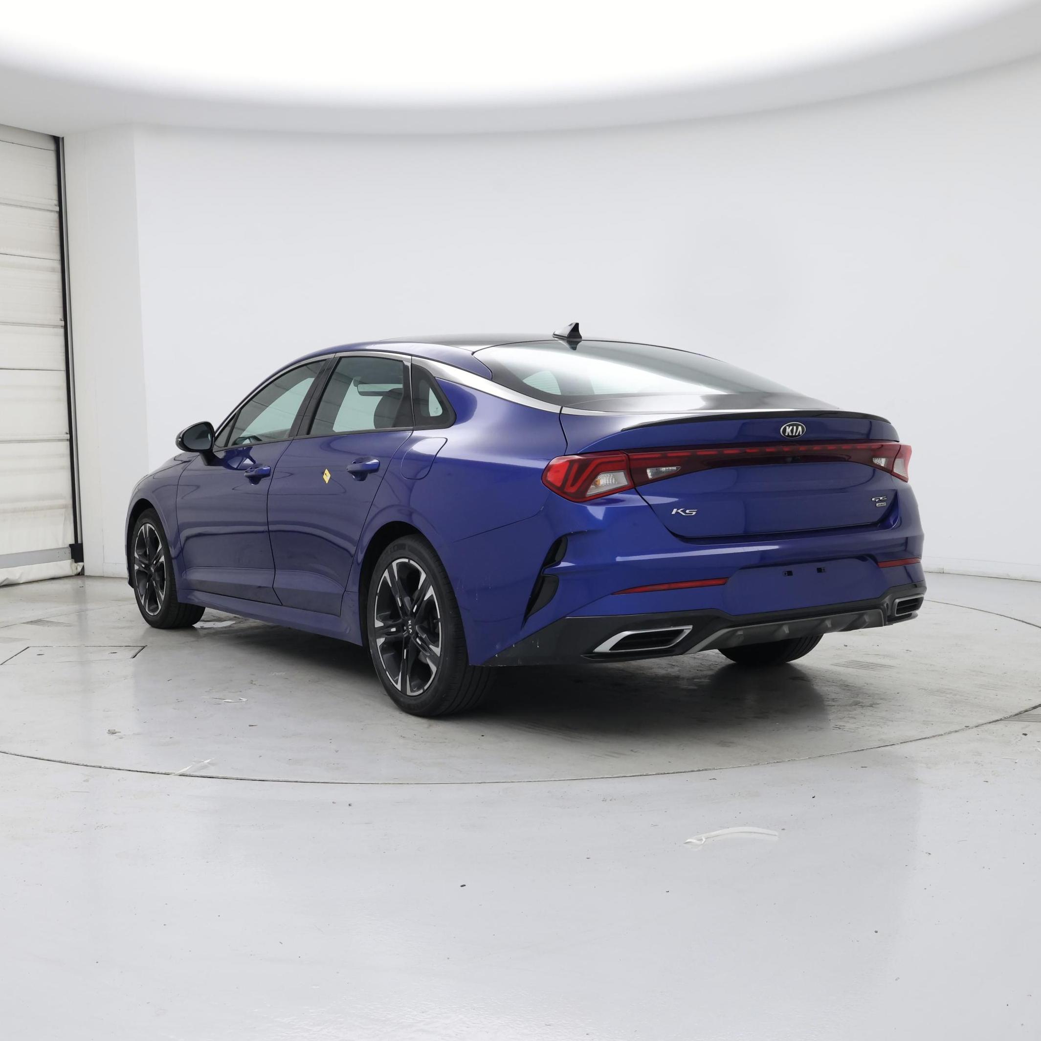 Thumbnail: 2021 Kia K5 - 2