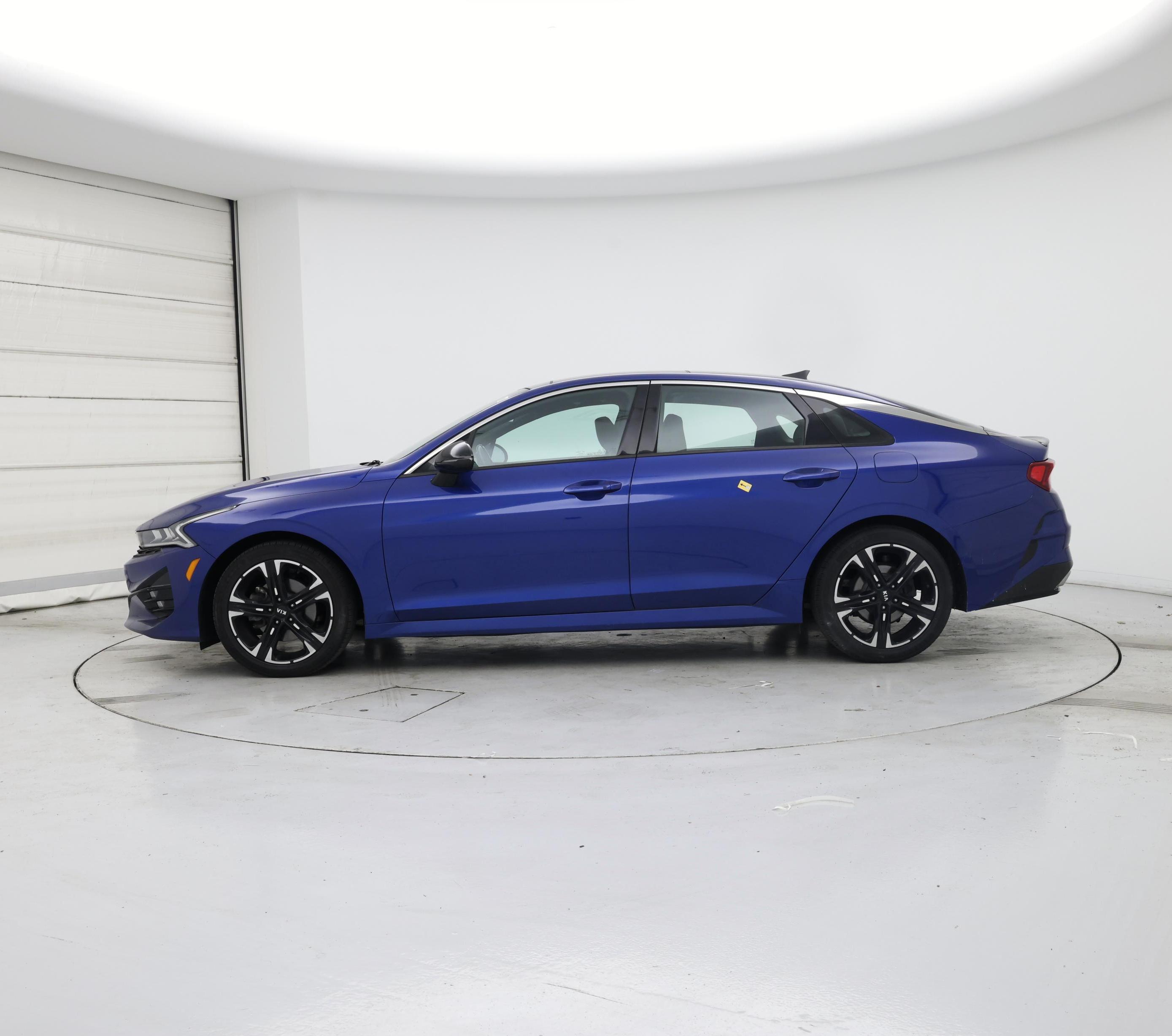 Thumbnail: 2021 Kia K5 - 3