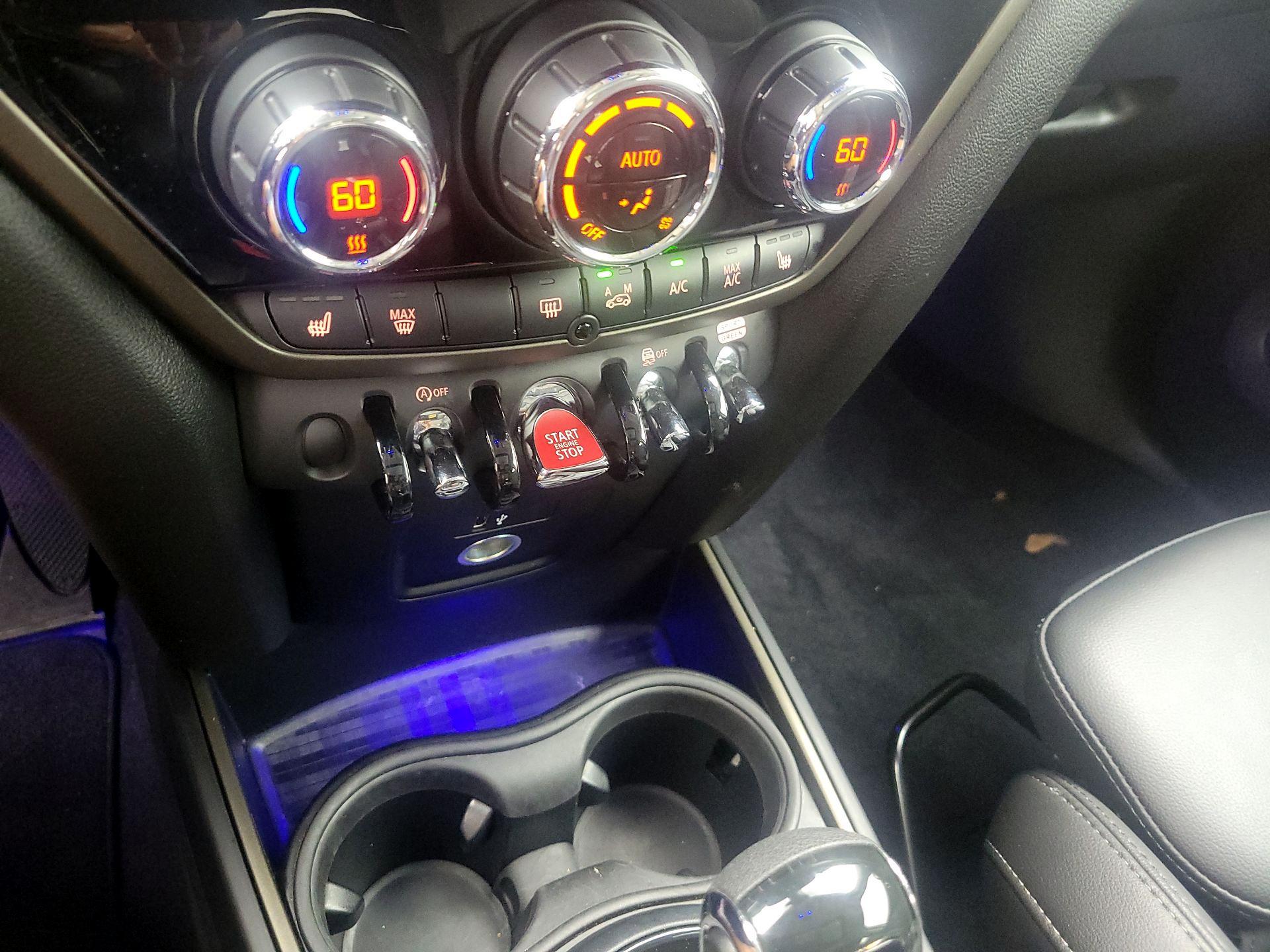 Thumbnail: 2020 MINI Cooper Countryman - 16