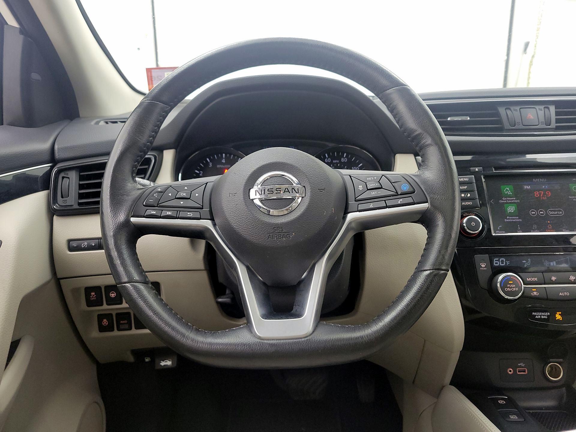 Thumbnail: 2019 Nissan Rogue Sport - 10