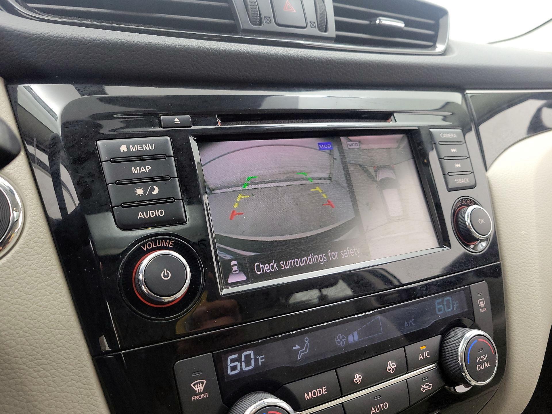 Thumbnail: 2019 Nissan Rogue Sport - 14