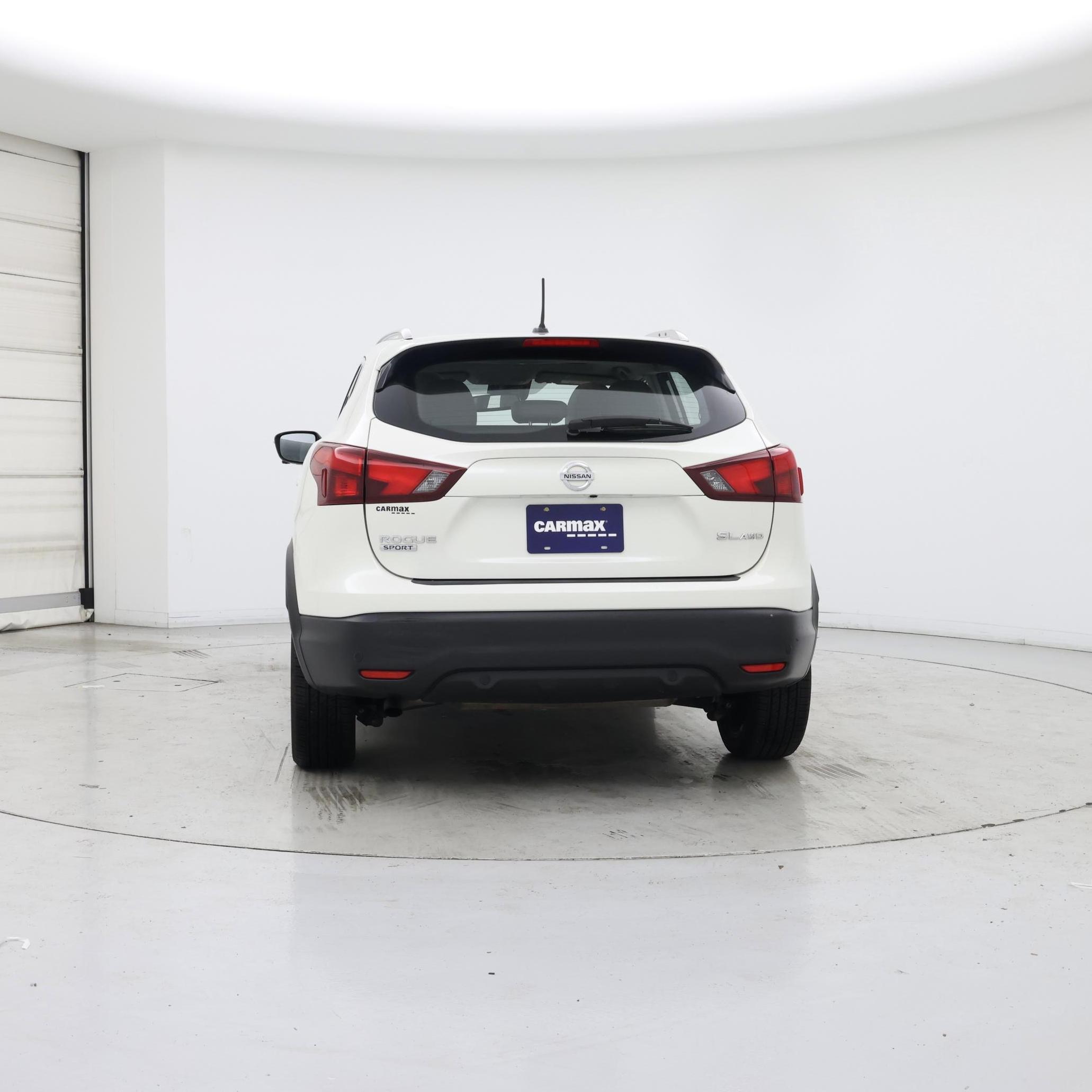 Thumbnail: 2019 Nissan Rogue Sport - 6