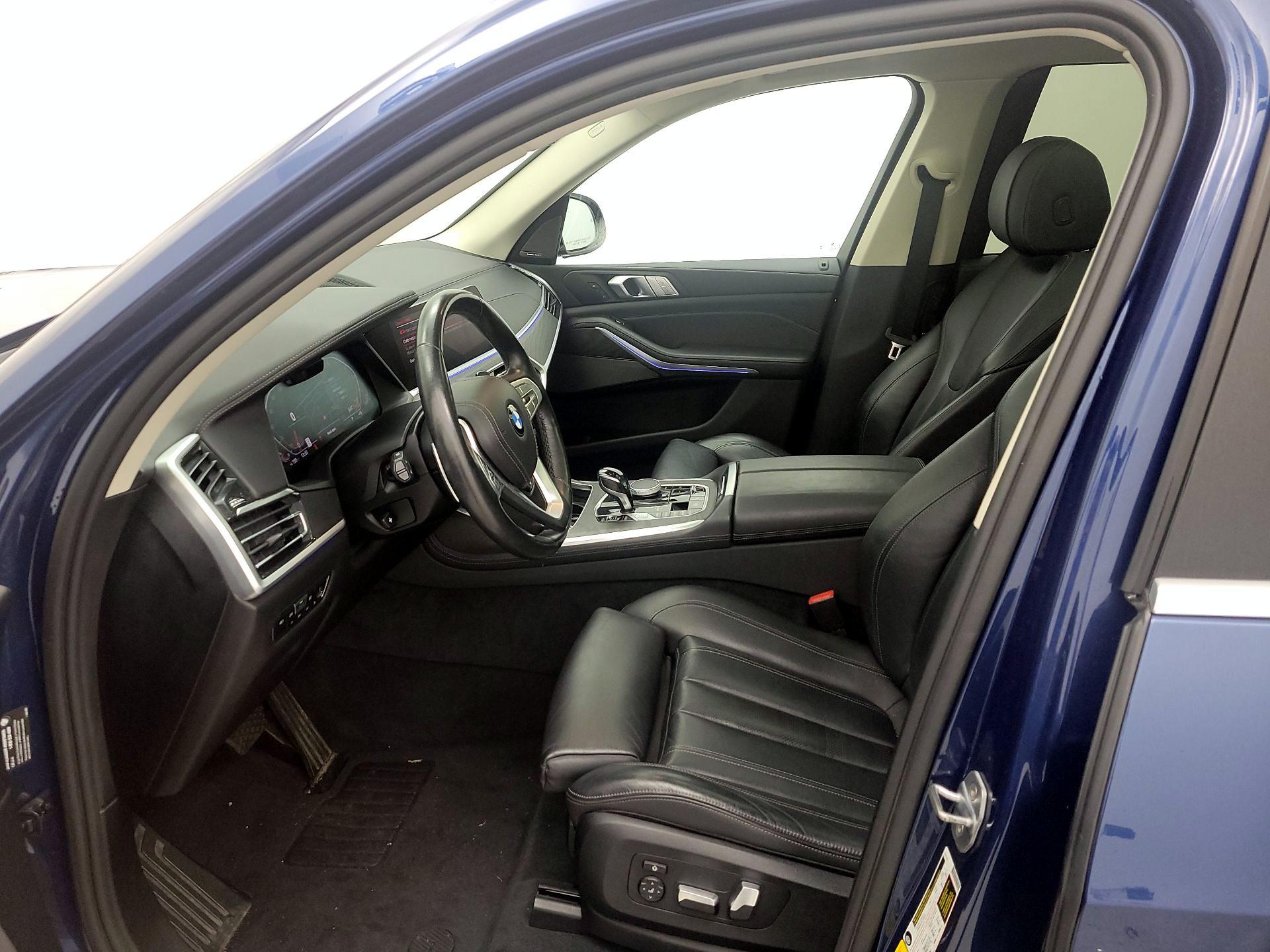 Thumbnail: 2020 BMW X7 - 11