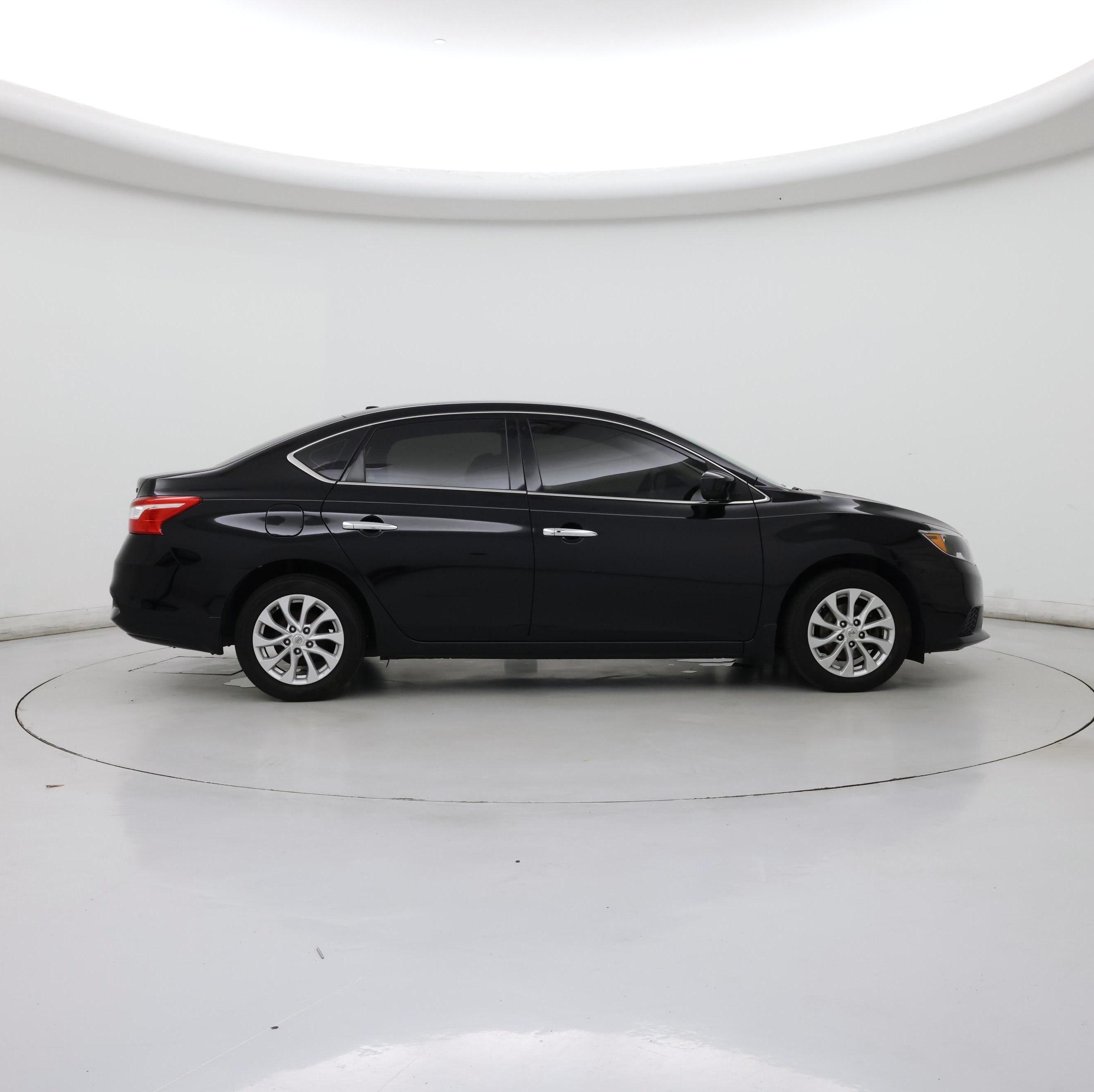 Thumbnail: 2019 Nissan Sentra - 7