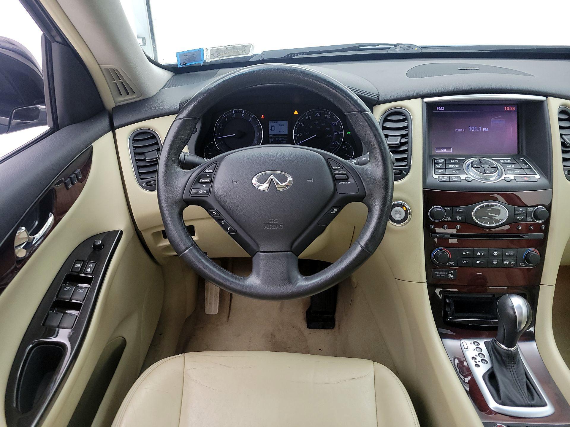 Thumbnail: 2017 INFINITI QX50 - 10