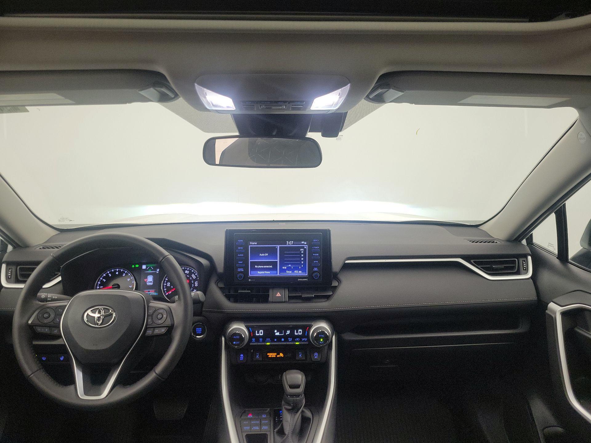 Thumbnail: 2022 Toyota RAV4 - 9