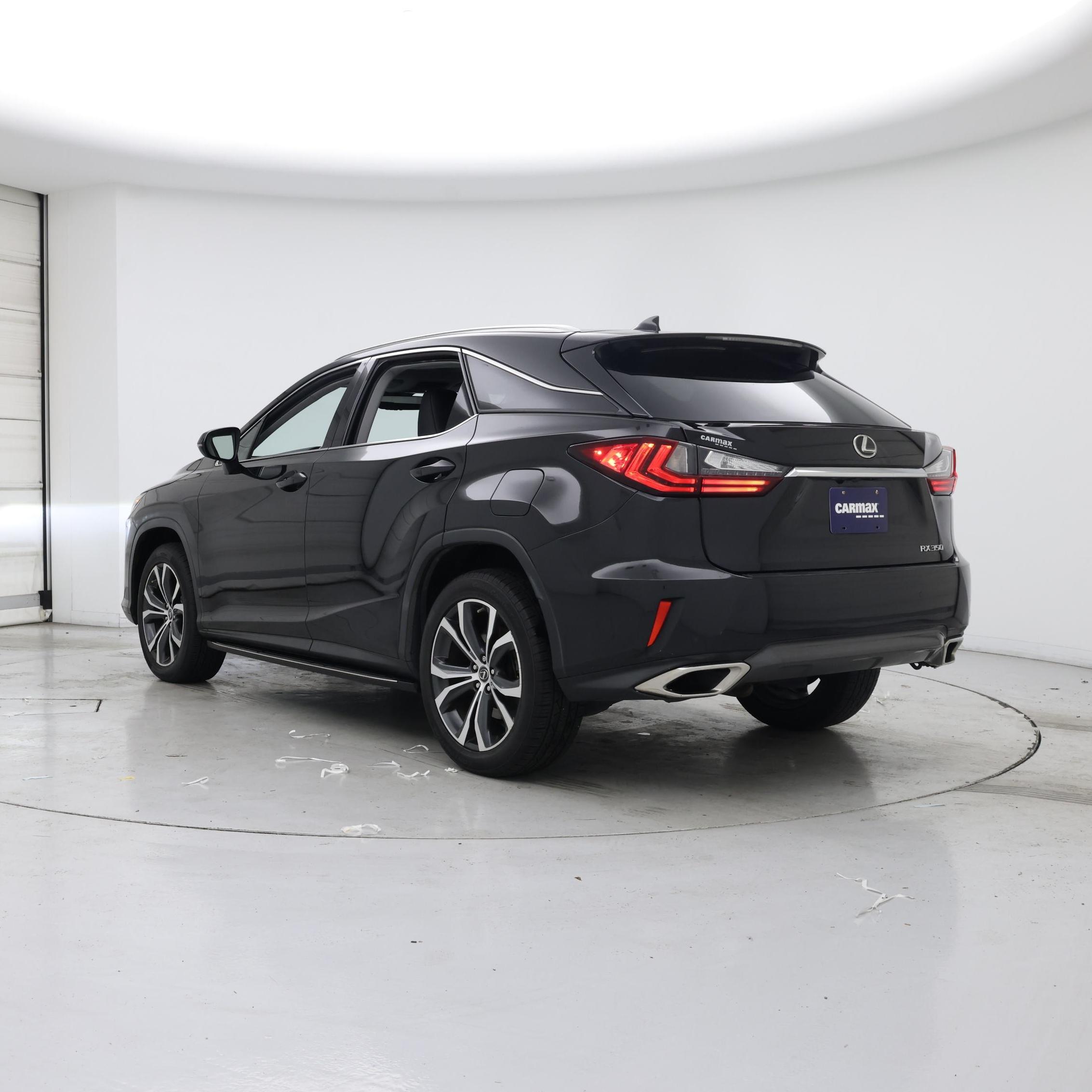 Thumbnail: 2018 Lexus RX - 2