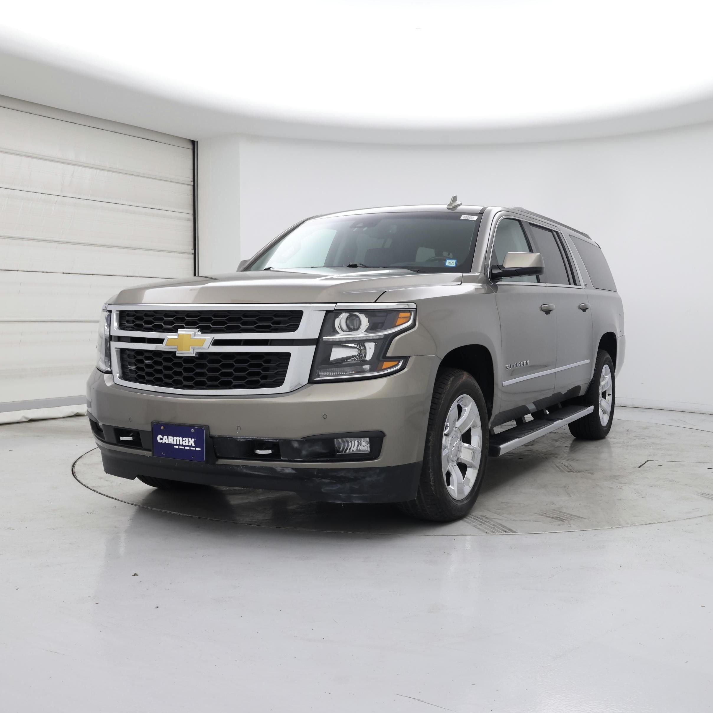 Thumbnail: 2017 Chevrolet Suburban - 4