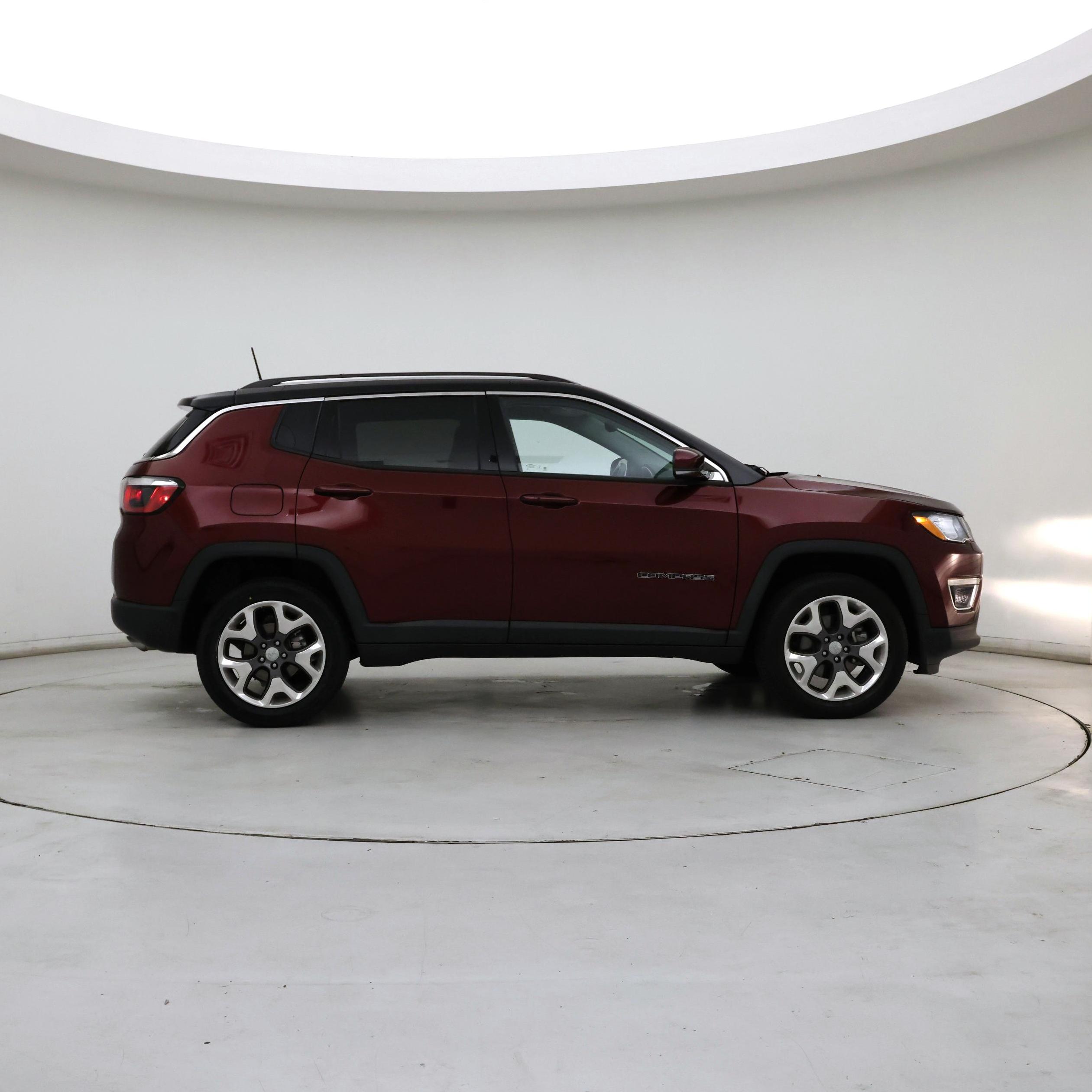 Thumbnail: 2020 Jeep Compass - 7
