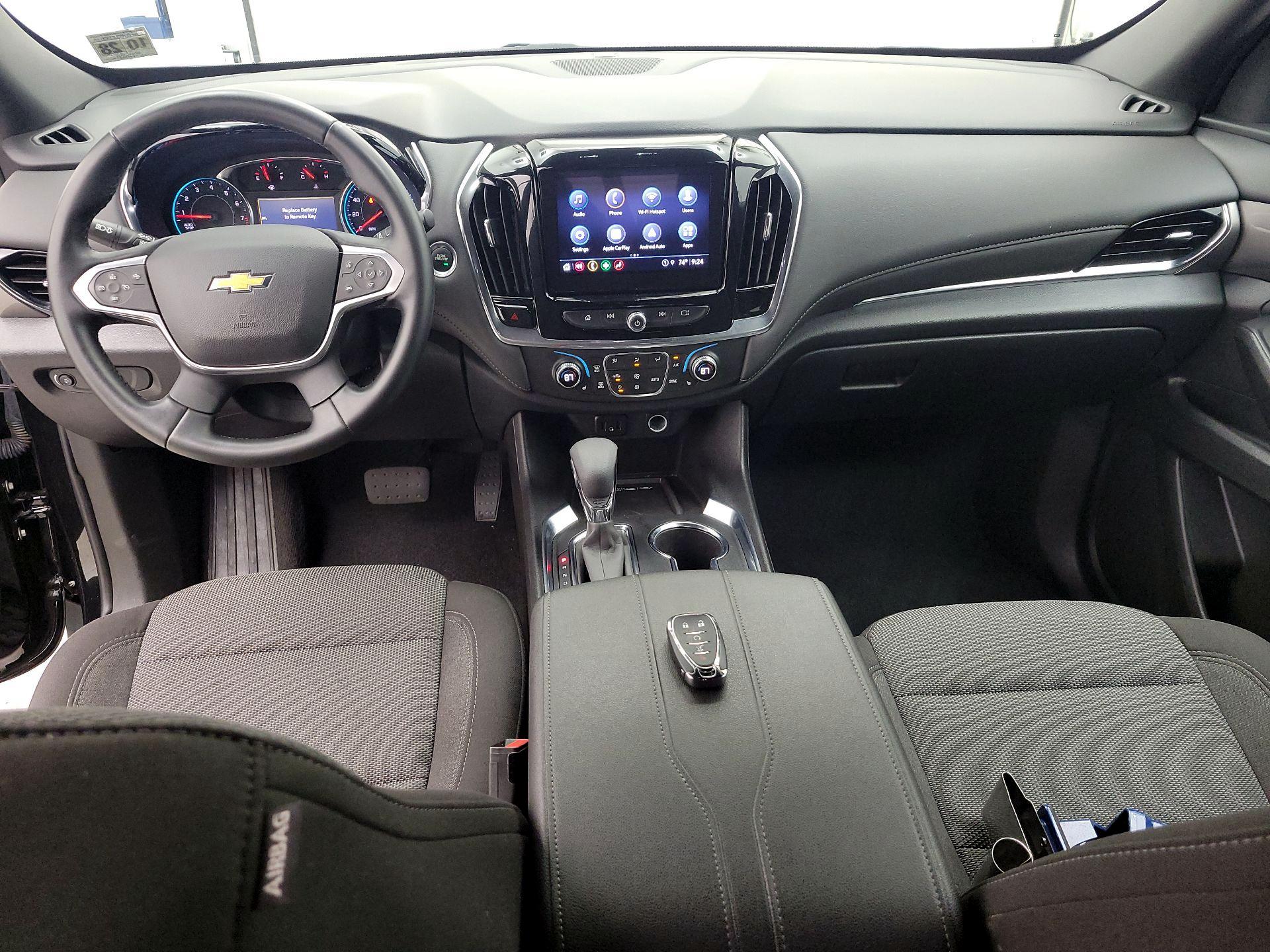 Thumbnail: 2023 Chevrolet Traverse - 9